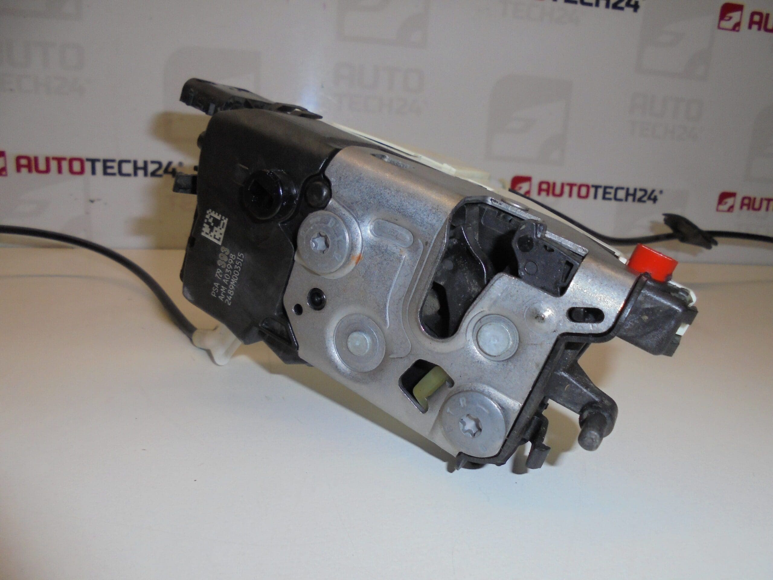 Inchidere portiera spate dreapta Peugeot 308 9138Z3 9800617280