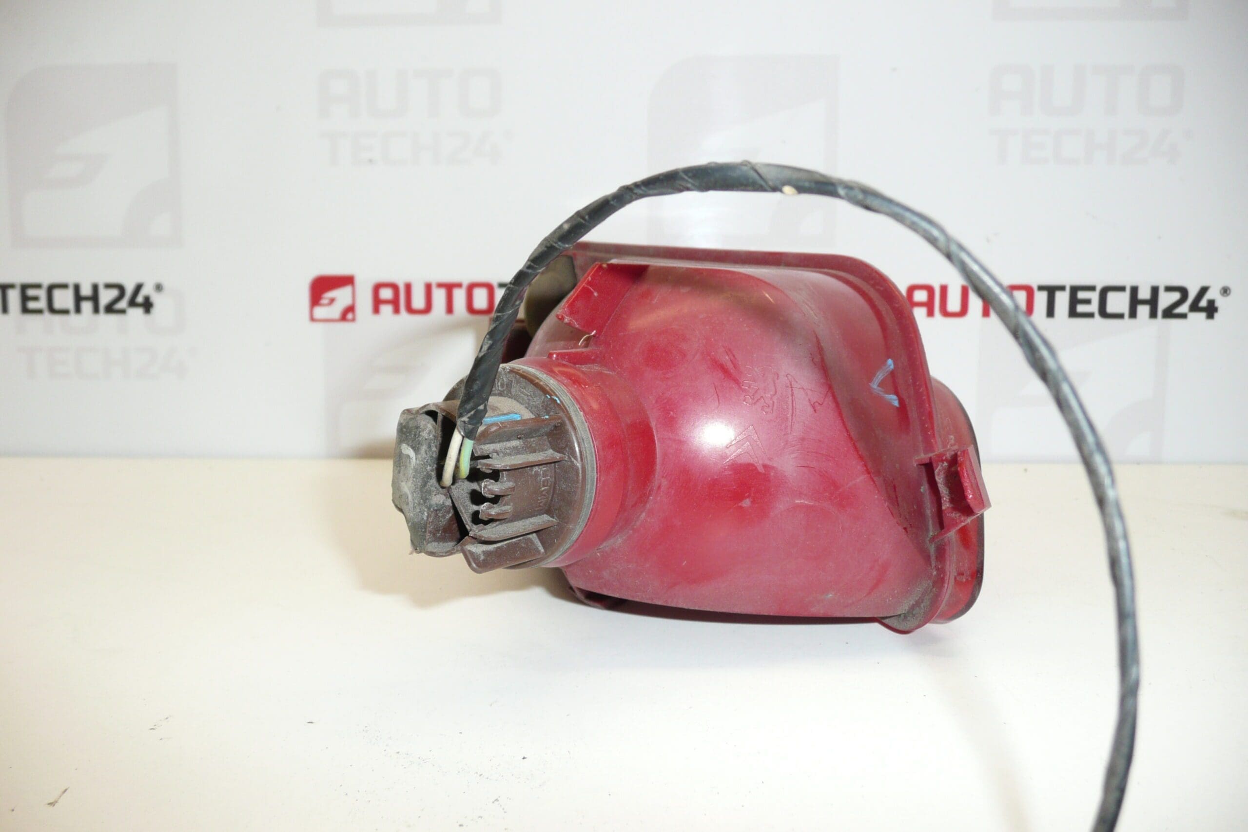 Lampa de ceata spate stanga Citroën C4 9652464680 9651205480 6350V0