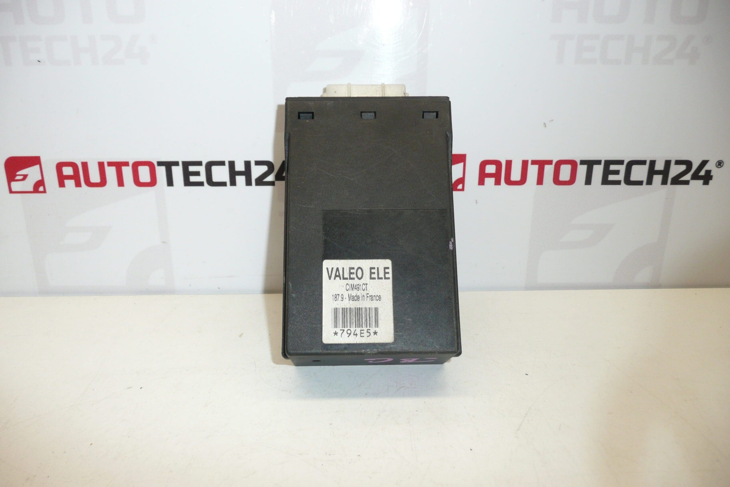 Sistem de blocare ECU Citroën Peugeot cim49ct 6547VG