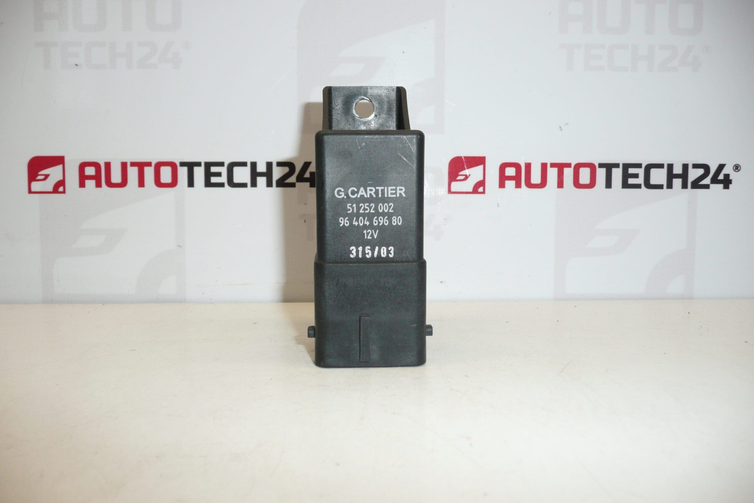 Releu incandescent Cartier Citroën Peugeot 9640469680 598140