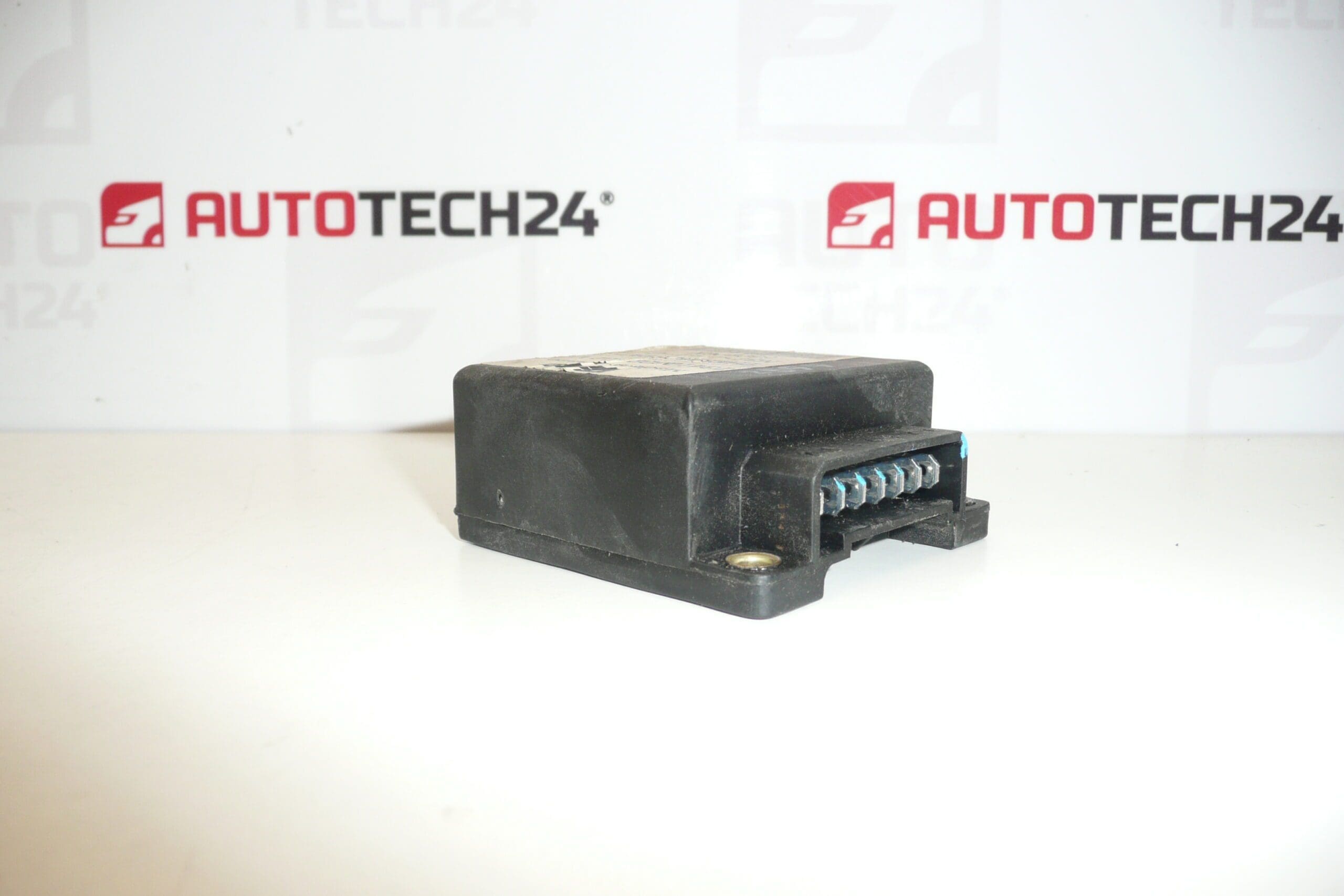 Termostat aer conditionat Valeo 73410602 6461A4