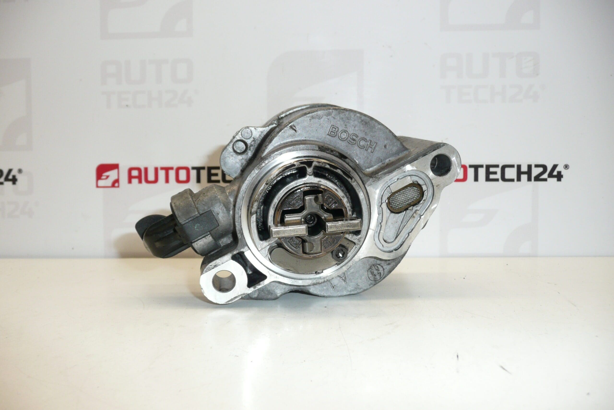 Pompa de vid 1.6 HDI Citroën Peugeot 9653898080 456570