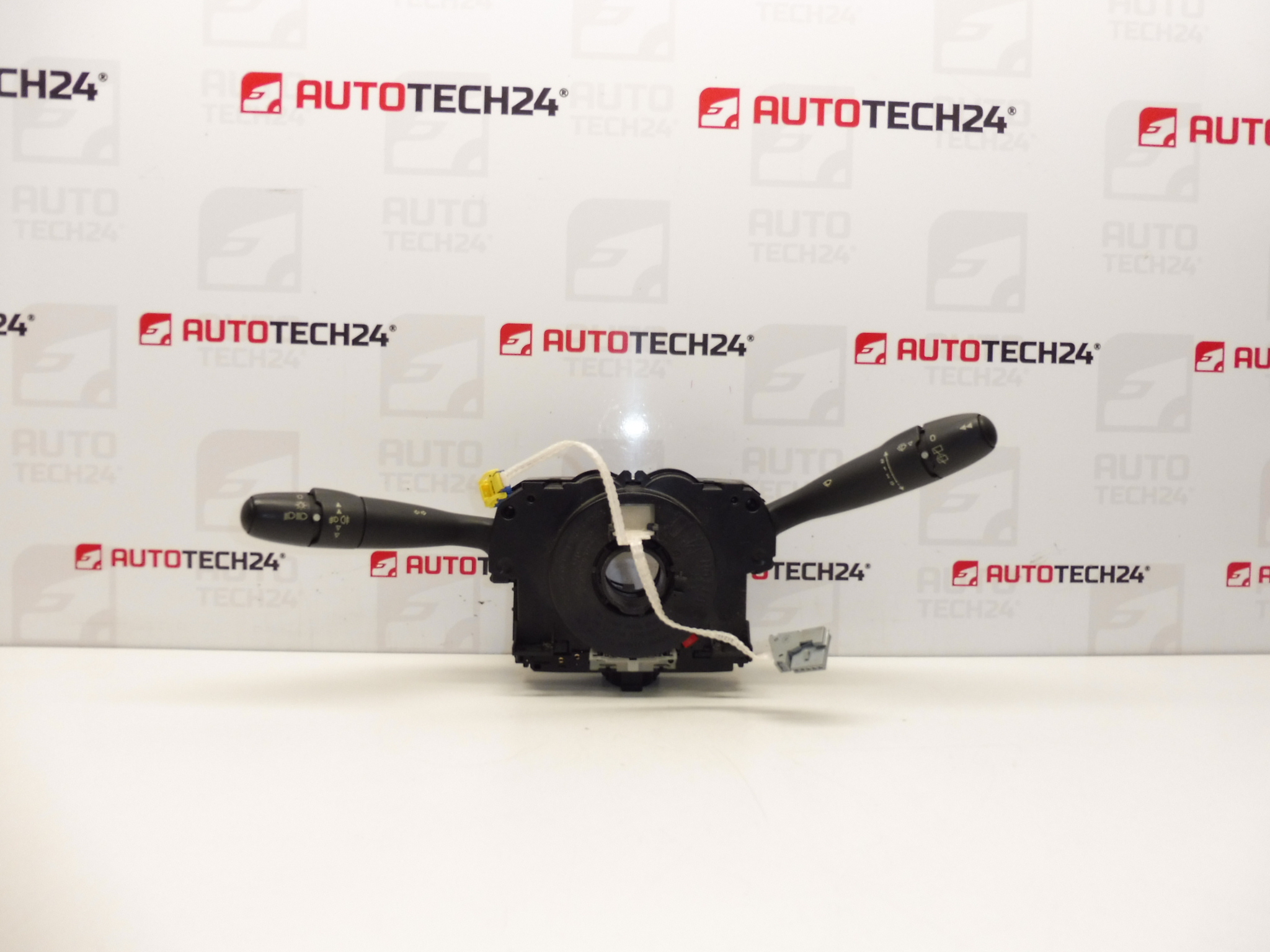 Comenzi pe pârghie Peugeot 308 96659953XT 624329