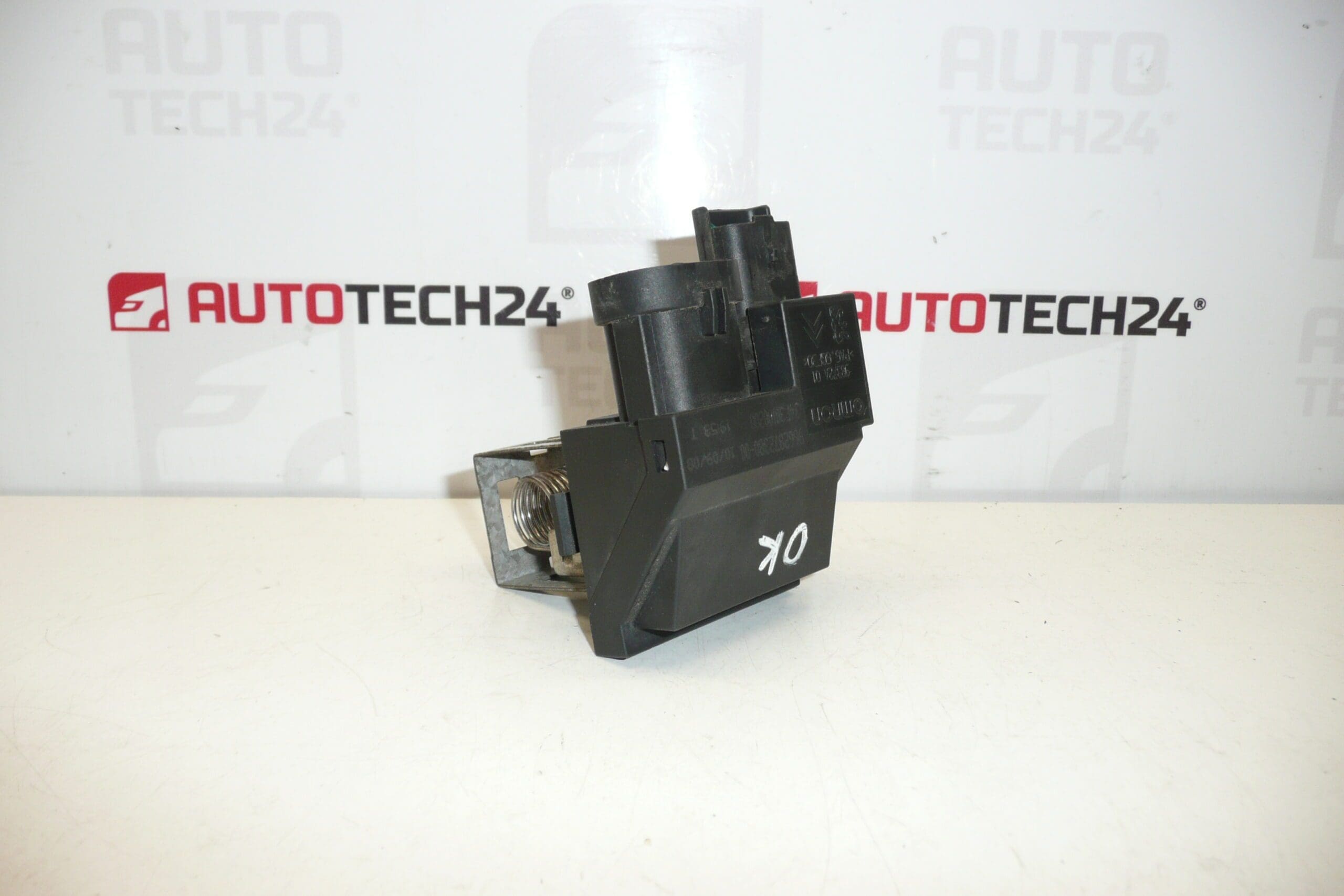 Rezistenta Sahara Omron Citroën Peugeot 9662872380 1267J6