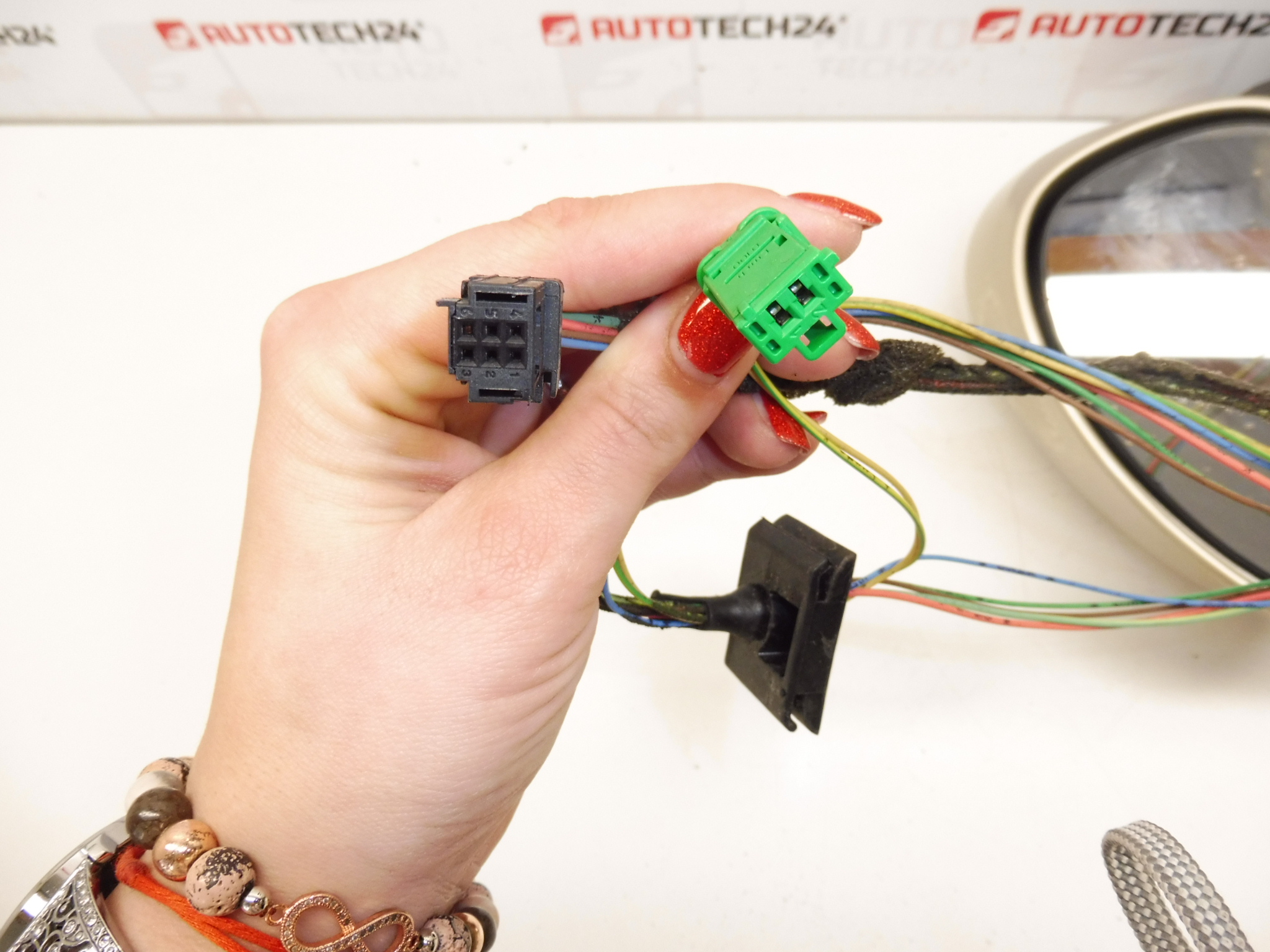 Oglinda retrovizoare stanga Citroën C4 KCW 96548384 8149ZW