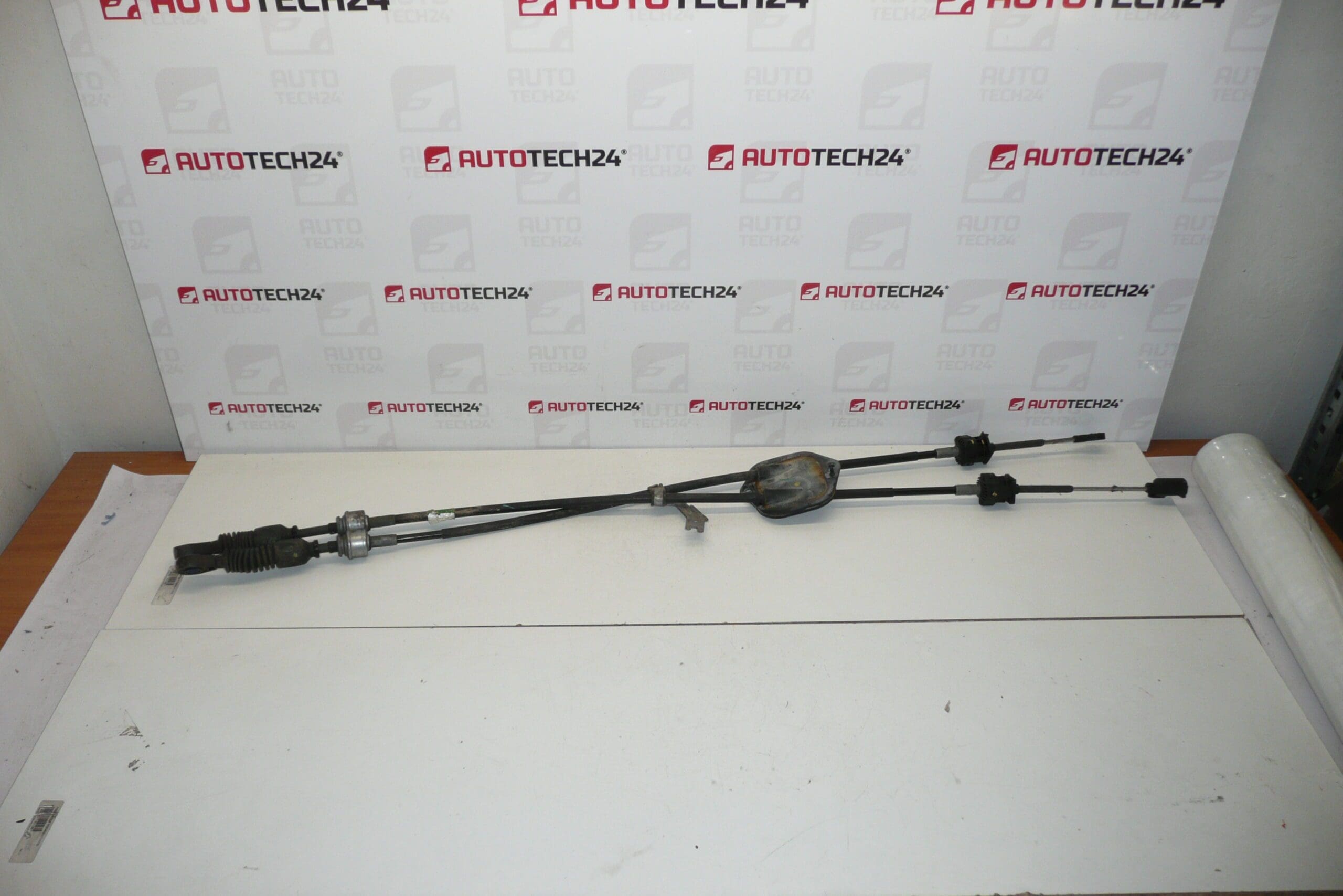 Maneta schimbator Citroën C1 Peugeot 107 3820-0H010 2444AT