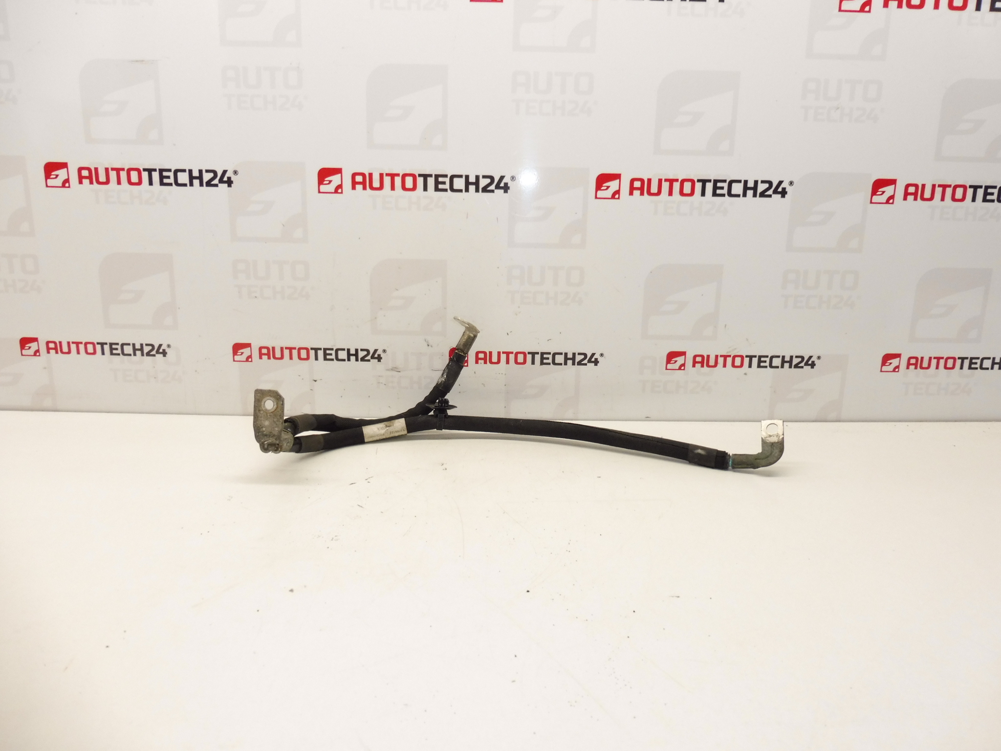 Cablu pentru condensator AKU 9673965580 5638PA