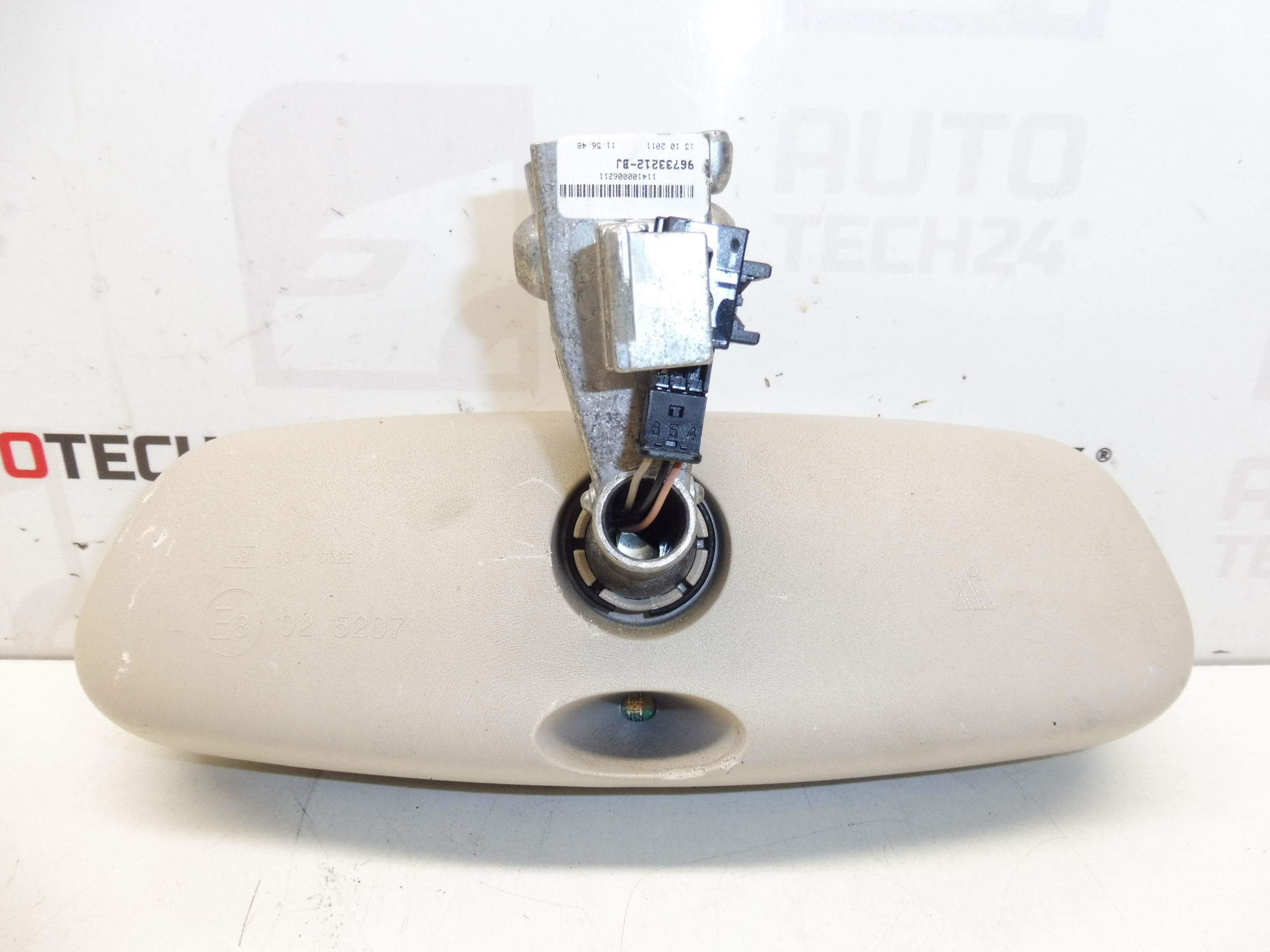 Oglinda retrovizoare interioara cu estompare Citroën C4 8154JT