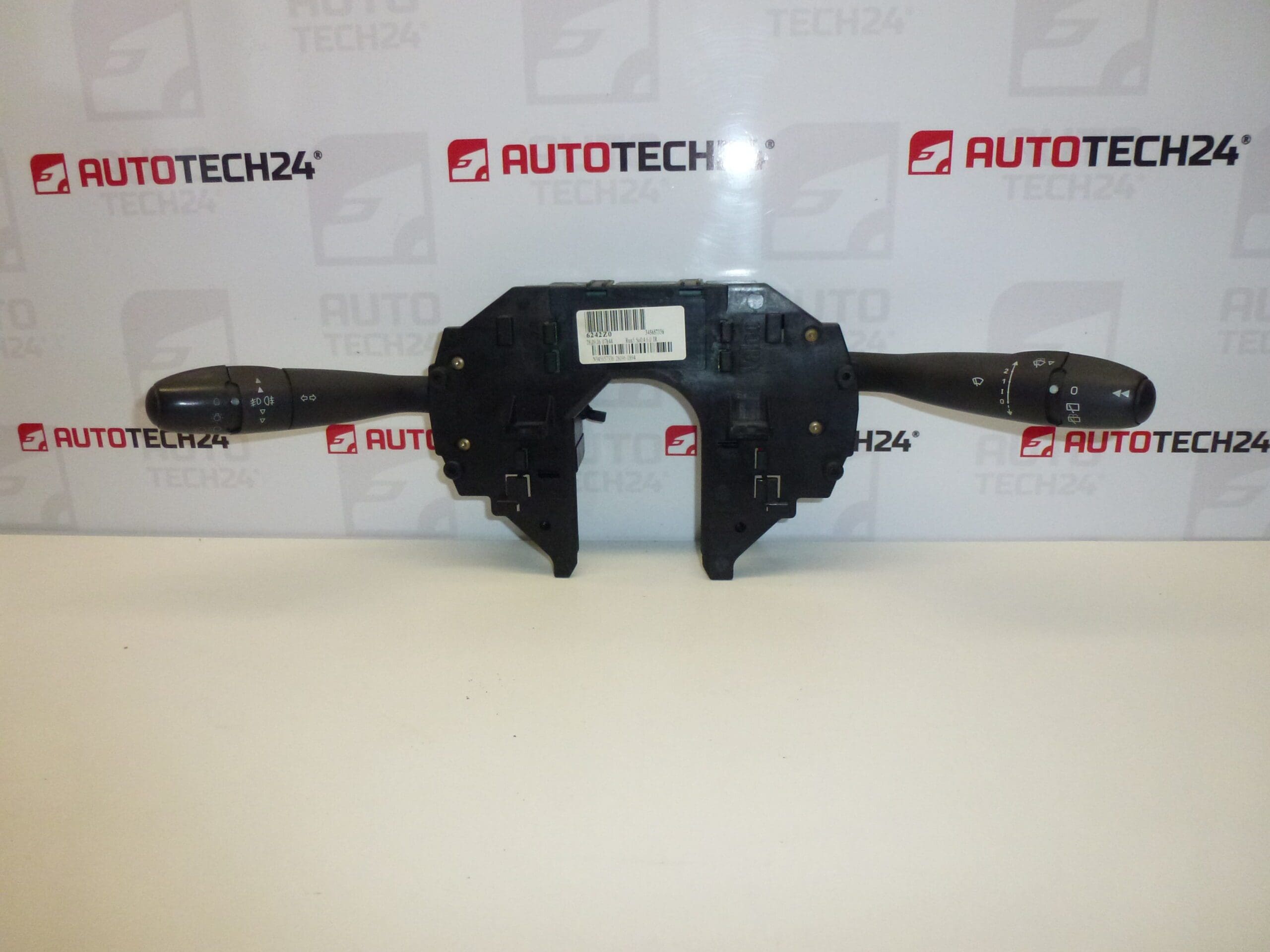 Soferi Citroën C4 6242Z0