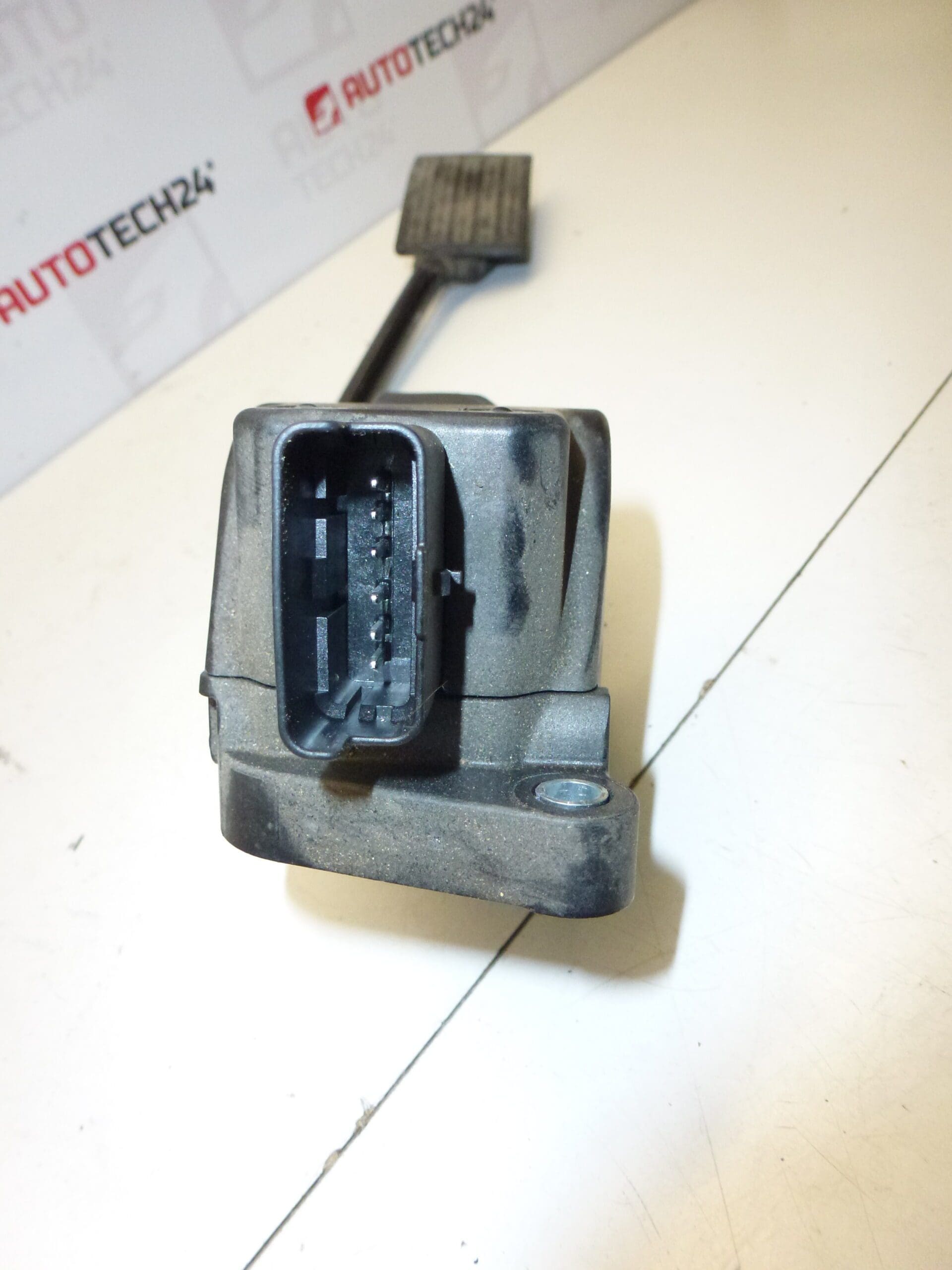 Pedala de acceleratie Citroën Peugeot Bosch 0280755159 9686212980 1601EP