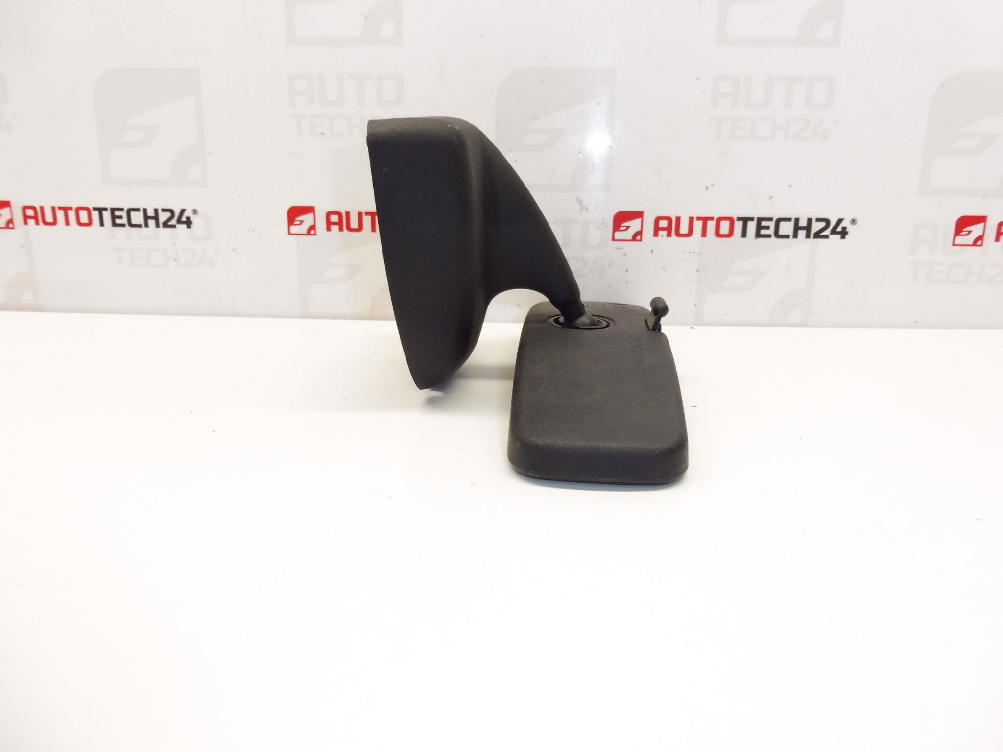 Oglinda retrovizoare Peugeot 607 8148KL