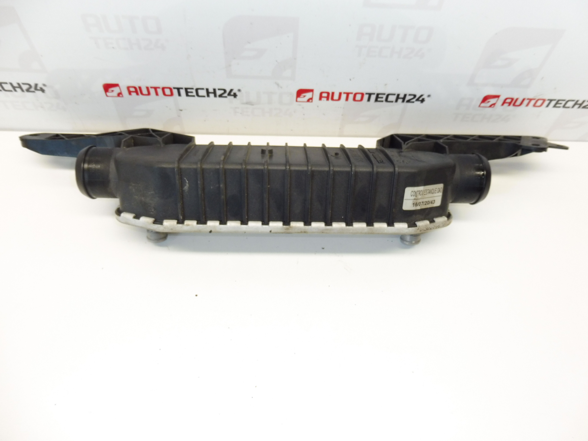 Schimbător de aer lichid de răcire Citroën Peugeot 2.0 2.2 HDI 0384G7