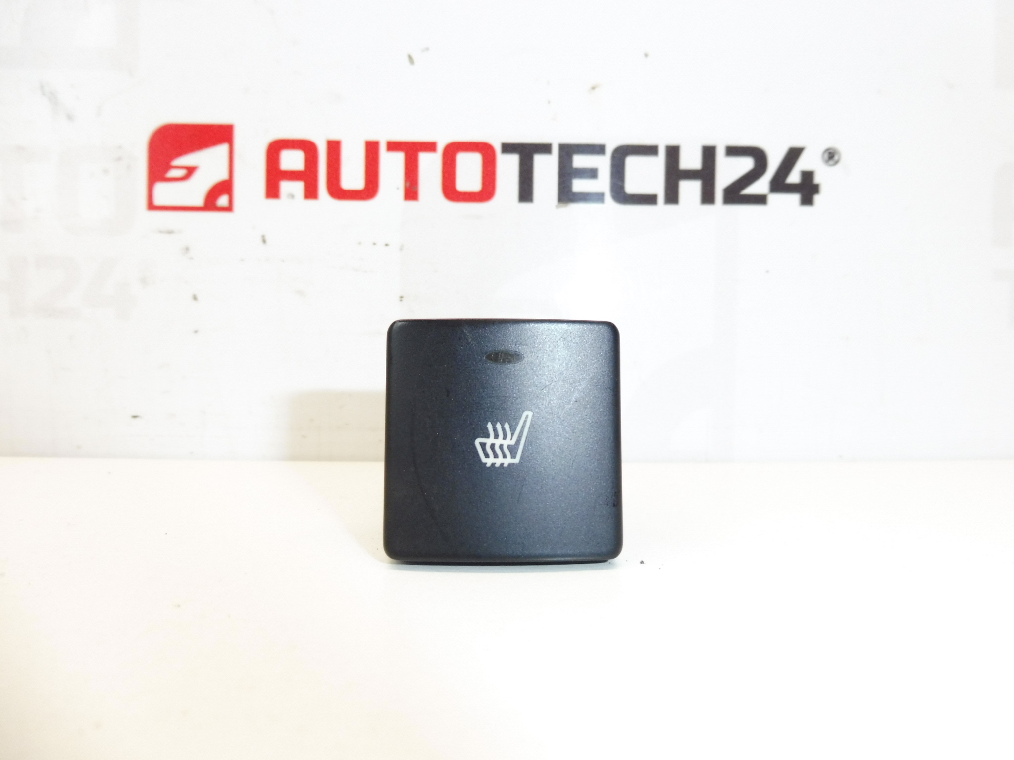 Control incalzire scaune Citroën Peugeot 9629649177 8904TW