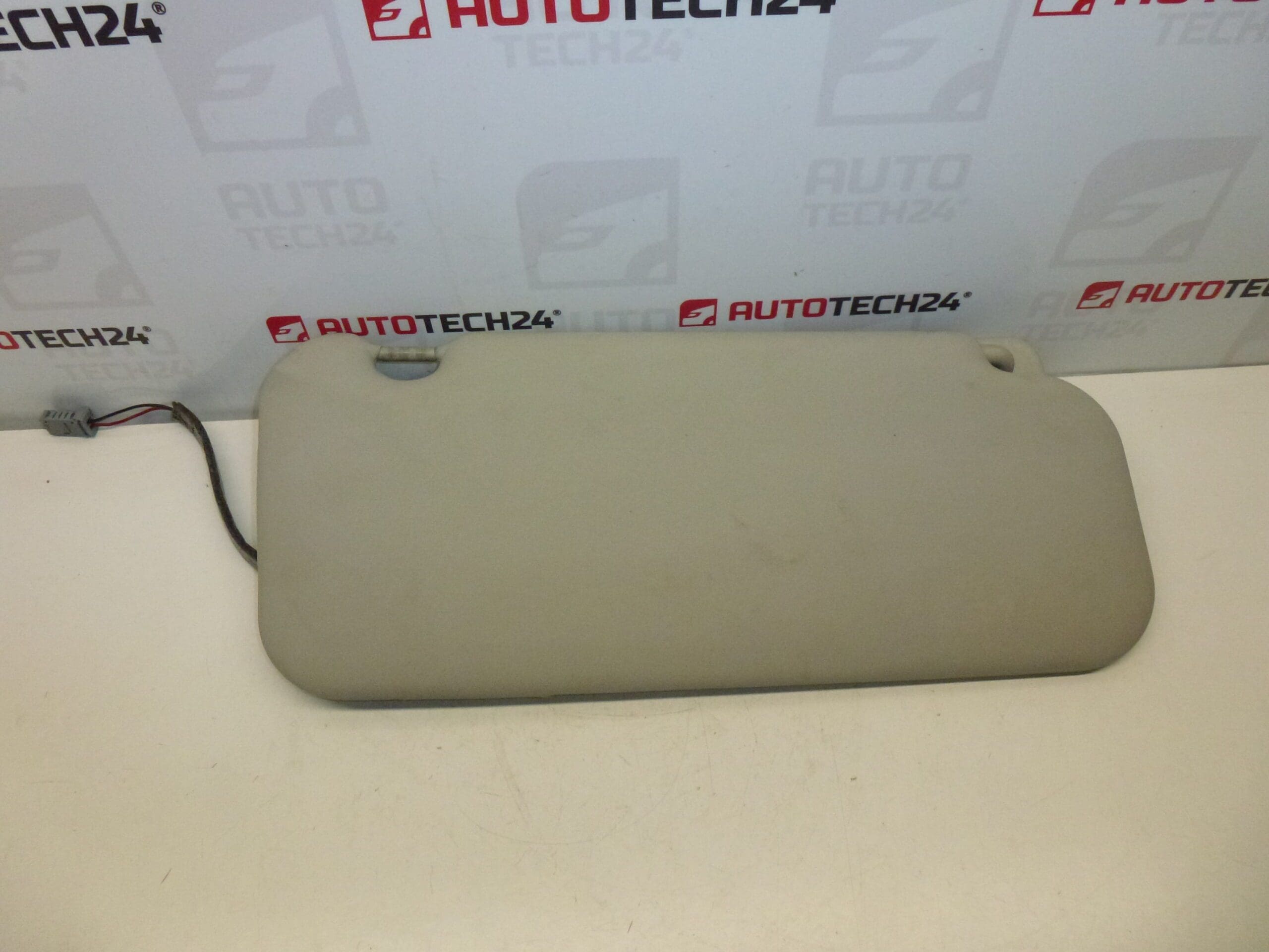 Parasolar șofer Citroën Peugeot 8143NA