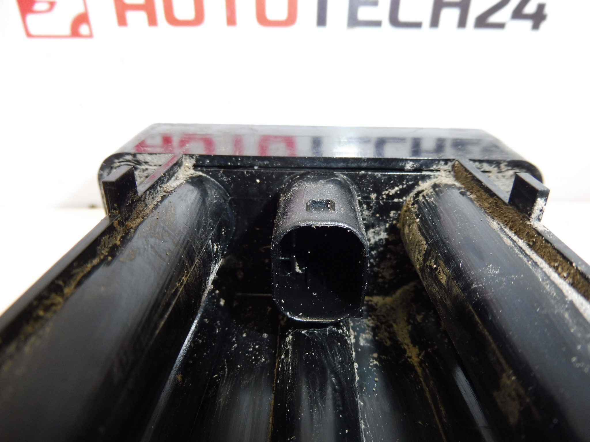 Senzor AFIL 6 Citroën Peugeot 9663116680 6590W1