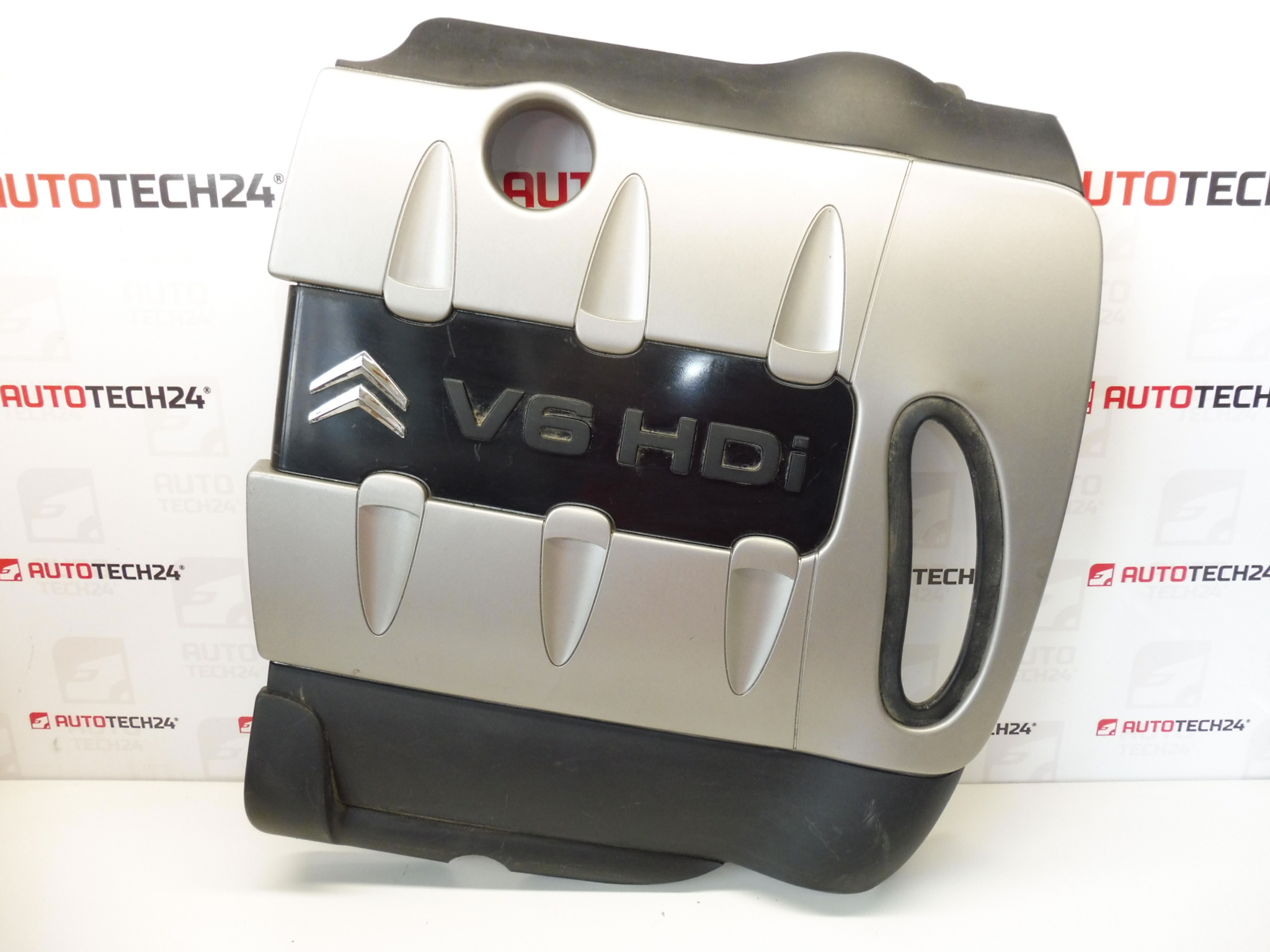 Capac motor Citroën 3.0 HDI 9667247980 9667247880 0137H6