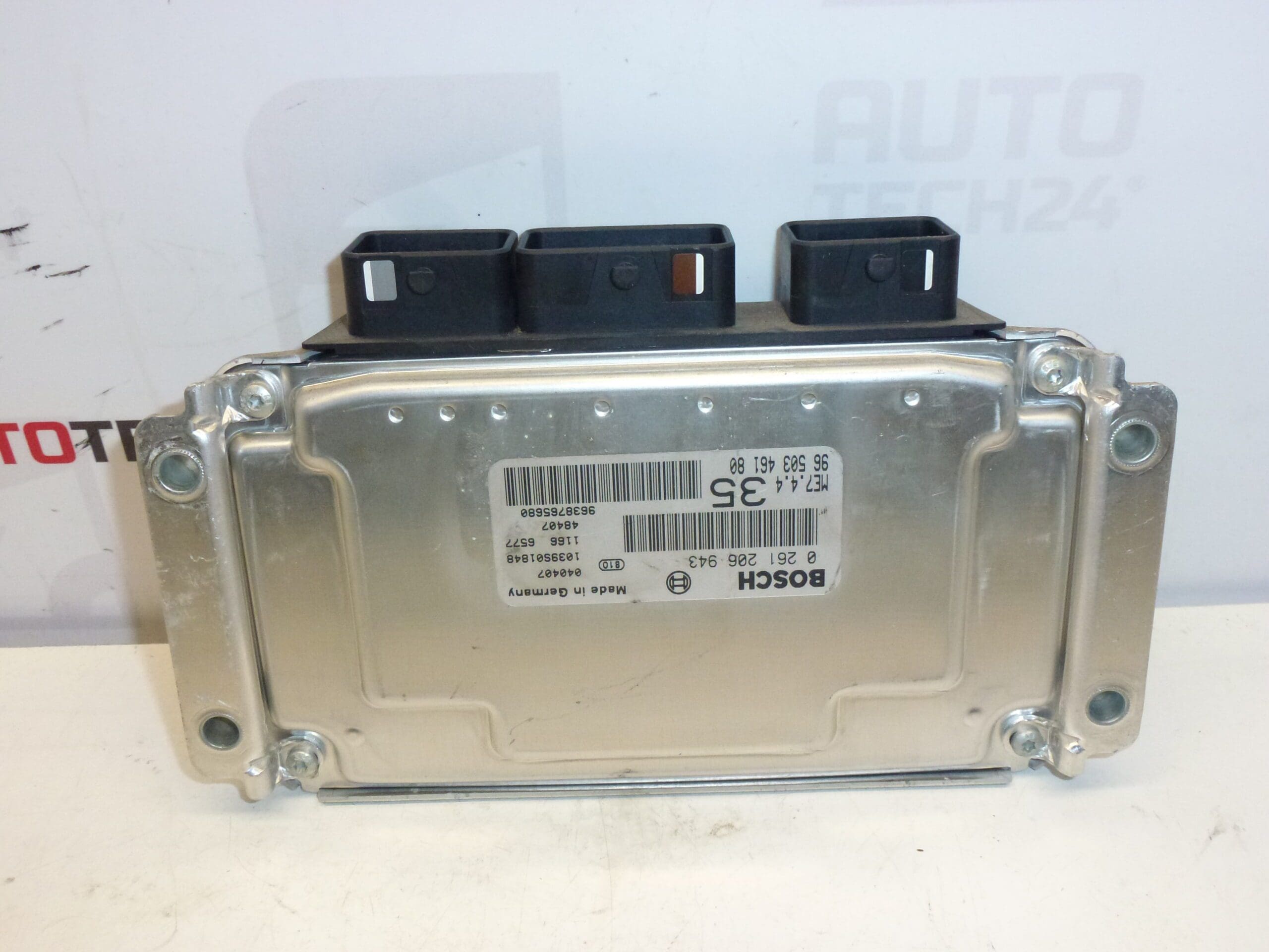 ECU Bosch ME7.4.4 0261206943 9650346180
