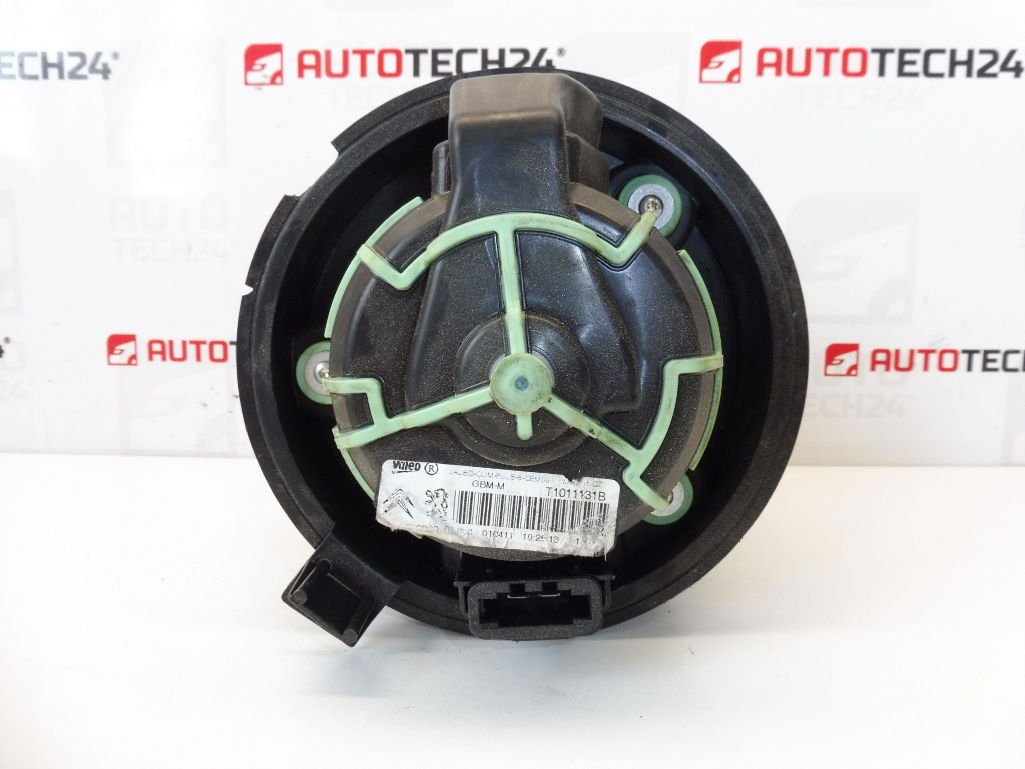 Ventilator de incalzire Valeo Citroen Peugeot T1011131B 6441CZ