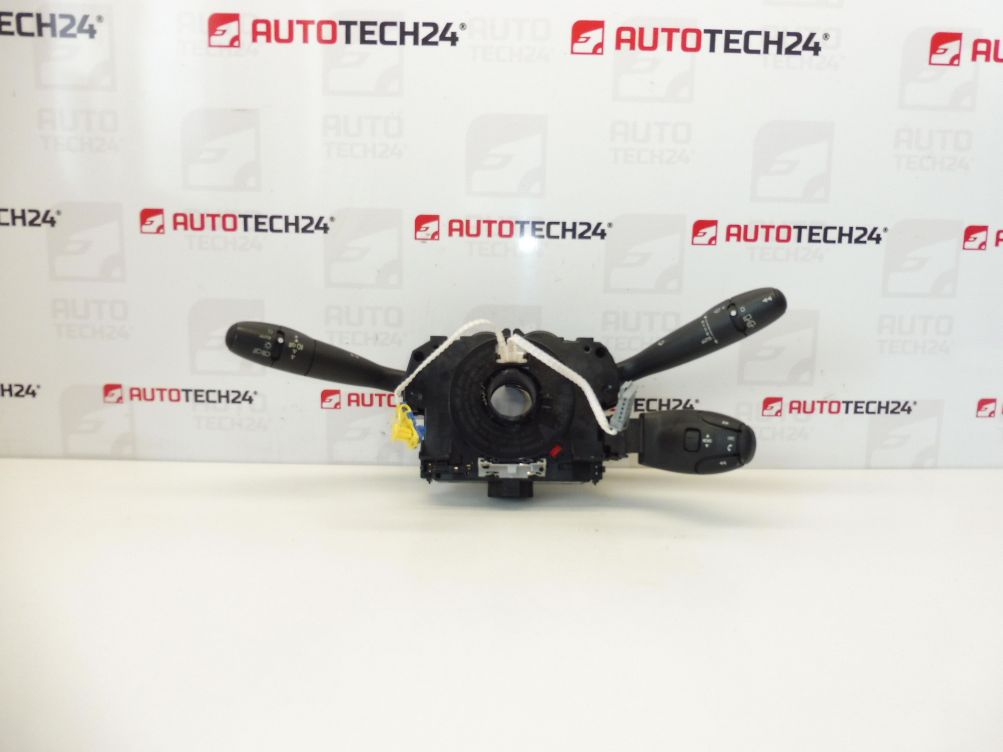 Comenzi pe pârghie Peugeot 308 96643943XT 98062014XT 6242PK