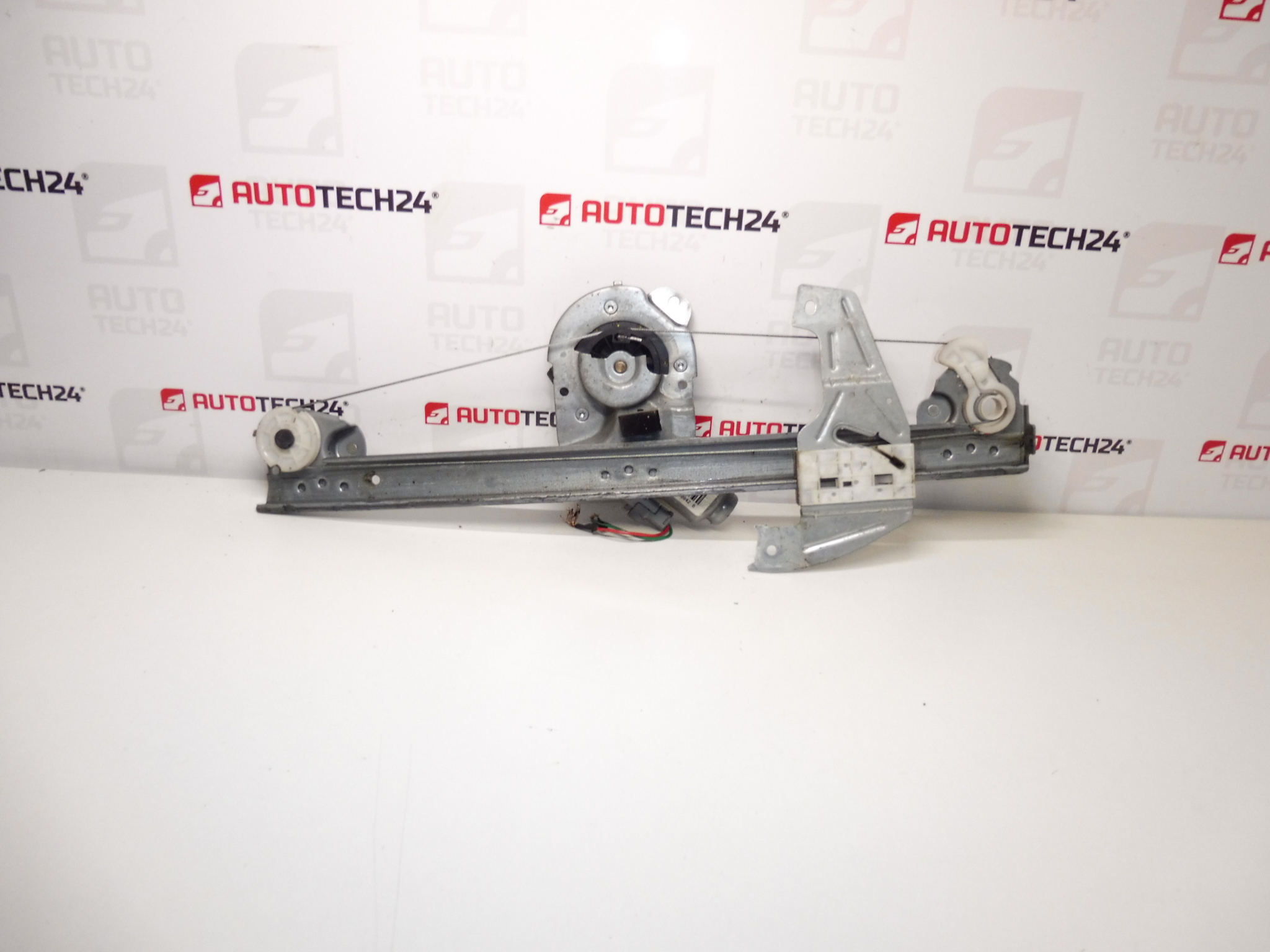 Citroën C1 Peugeot 107 Geam fata dreapta Descarca 9222T6