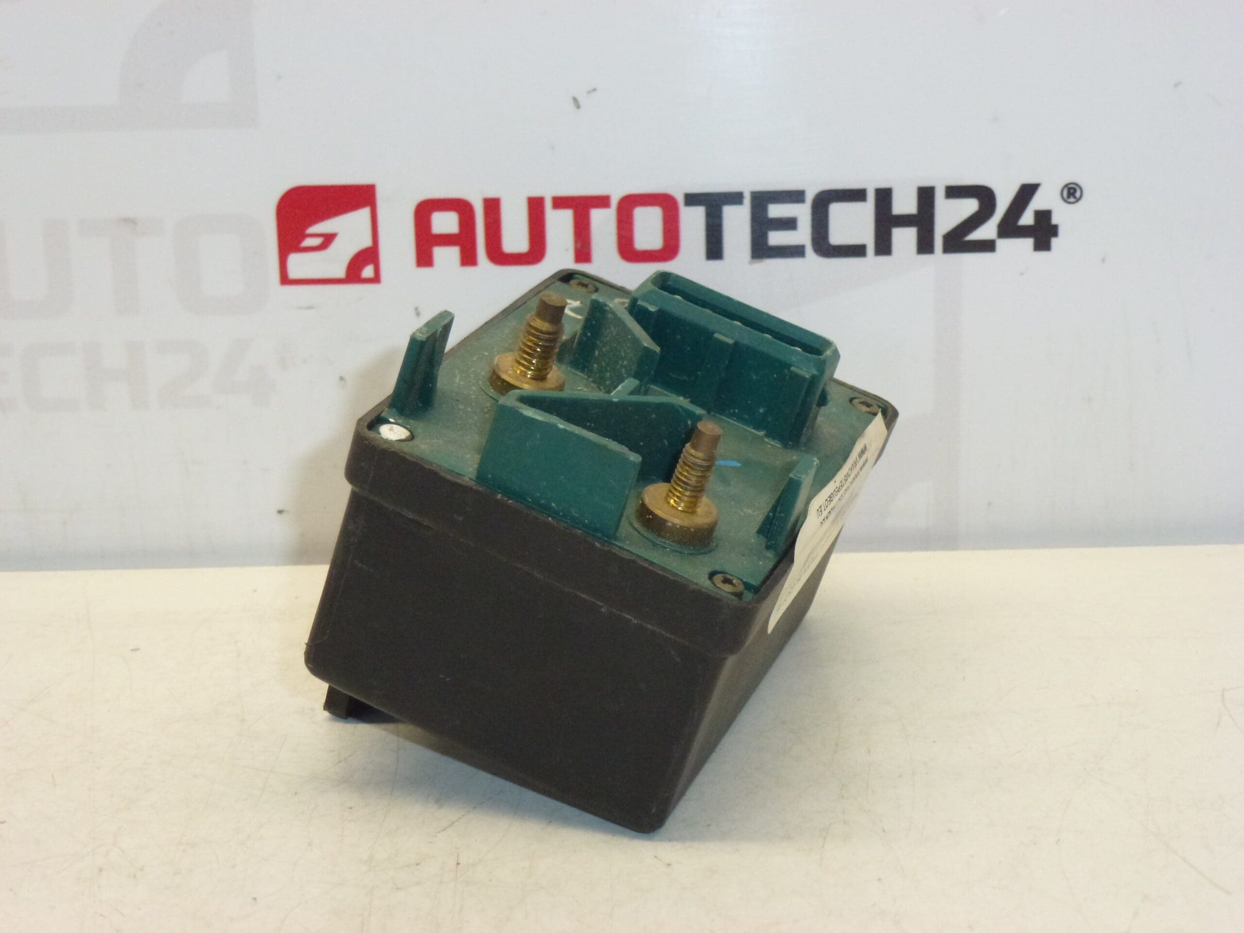 Releu incandescent NAGARES Citroën Peugeot 9619039780