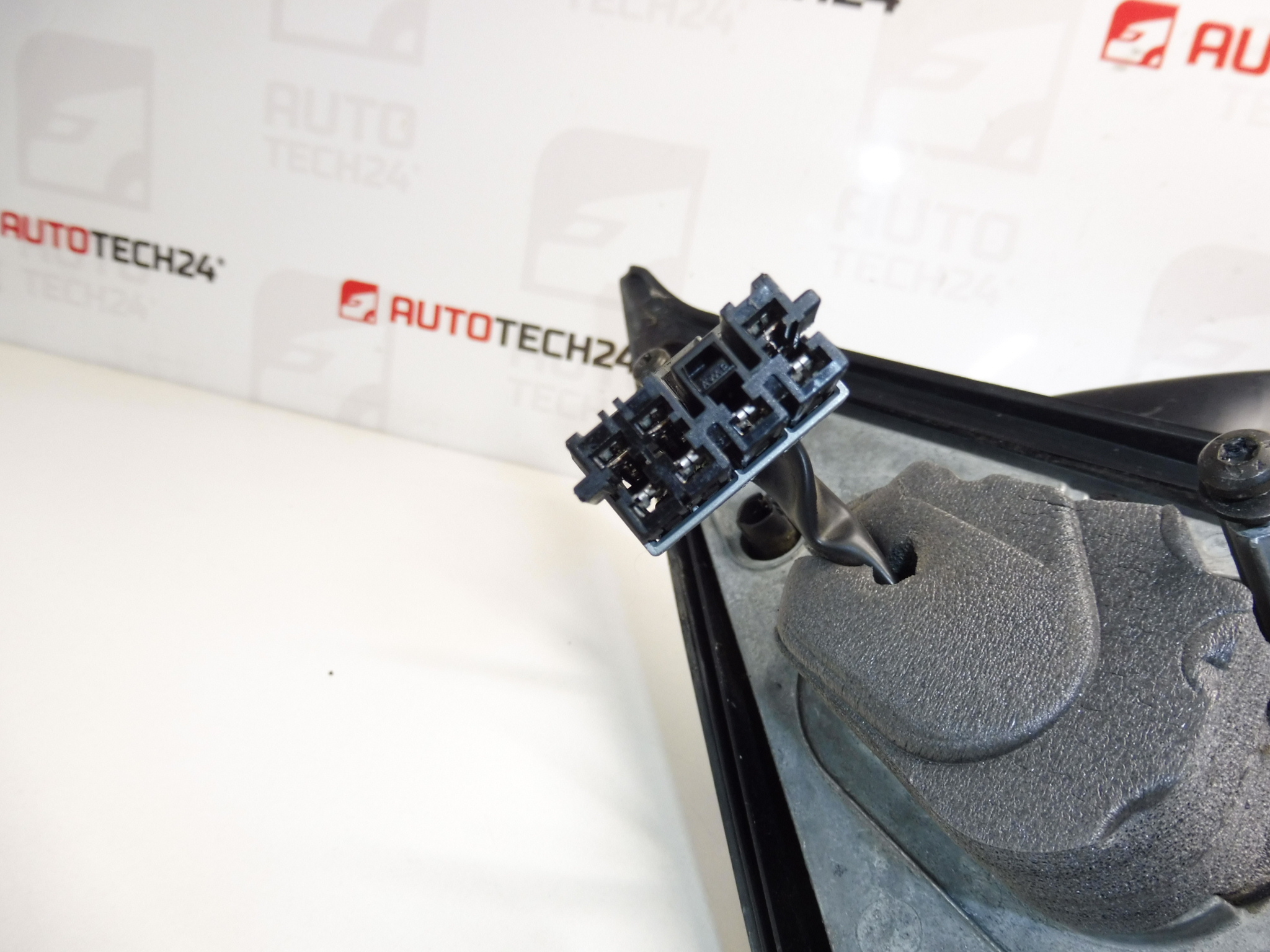 Oglinda dreapta Citroën Xsara EWPA 8148TH