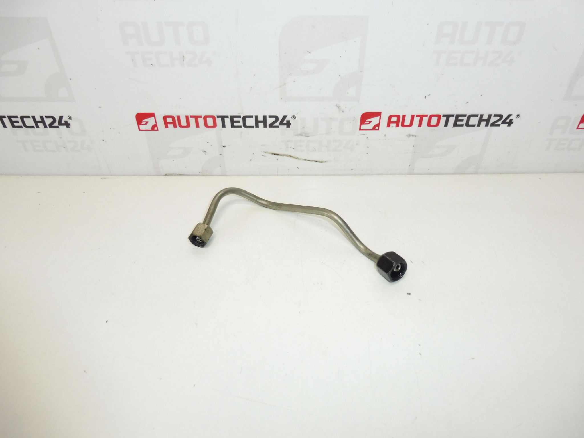 Intrare a șinei de țeavă 1.