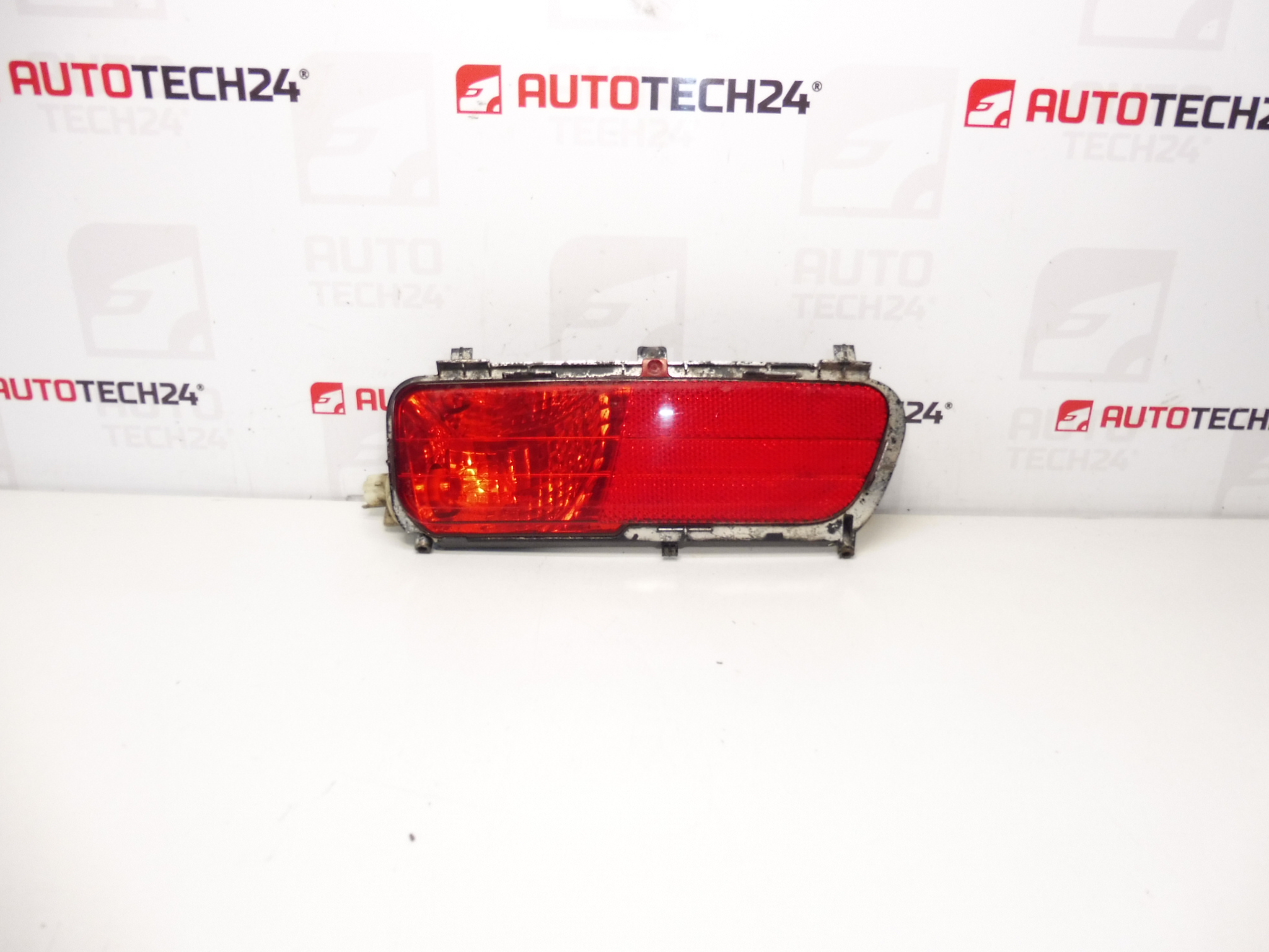 Far ceata spate dreapta Citroën C4 GRAND Picasso 9653548680 6351AA