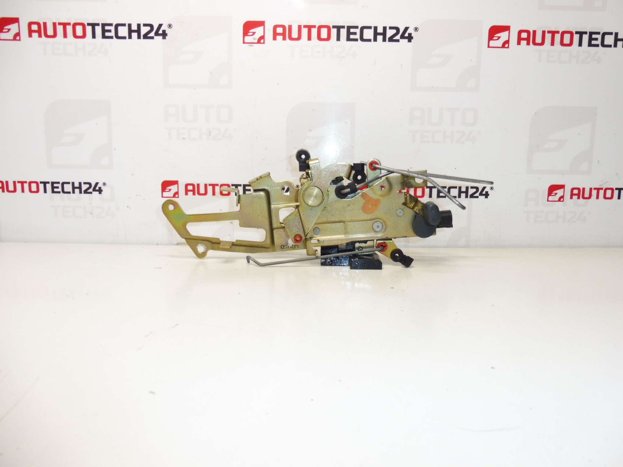 Inchidere portiera spate dreapta Citroën Berlingo II 9138F4 fara cablu