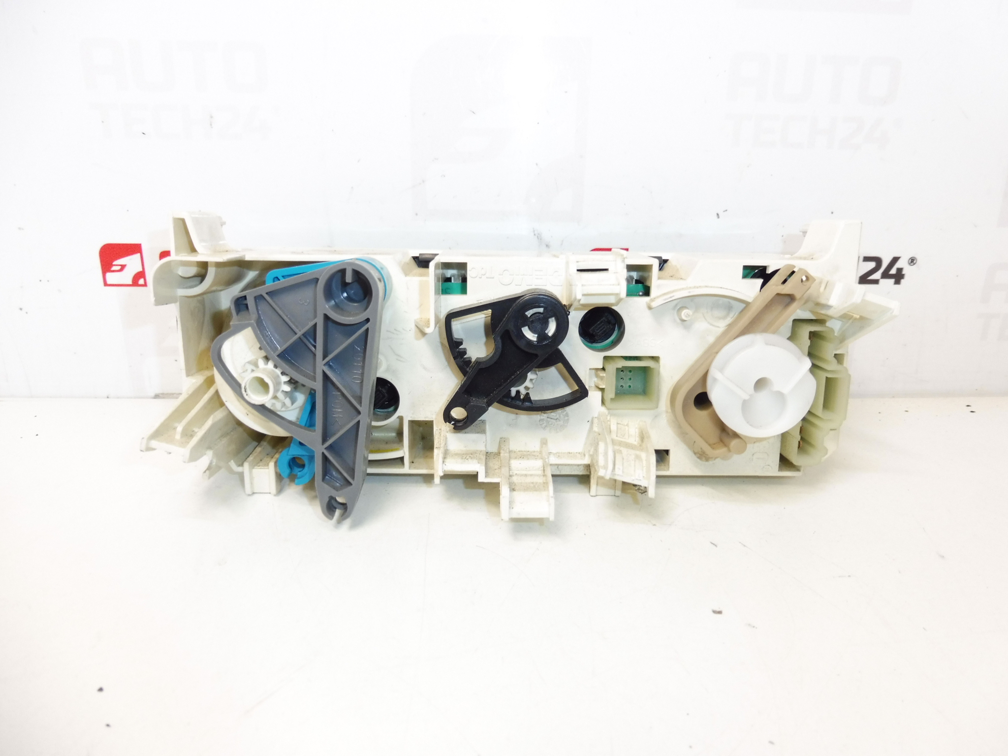 Control incalzire Citroën Berlingo Peugeot Partner 030808E 6451NL