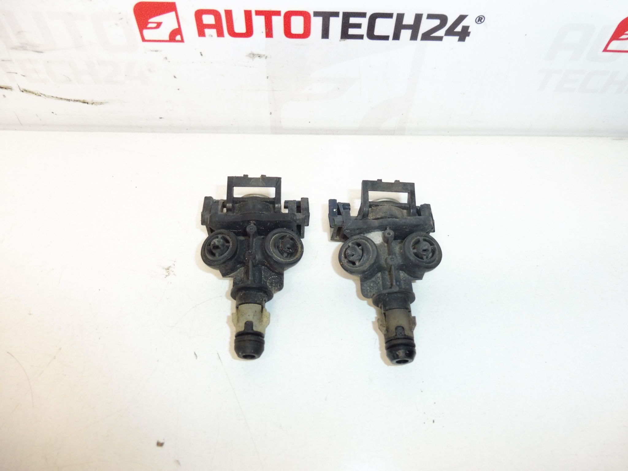 Duze de spălare faruri Citroën C5 II 6438P5 6438P6