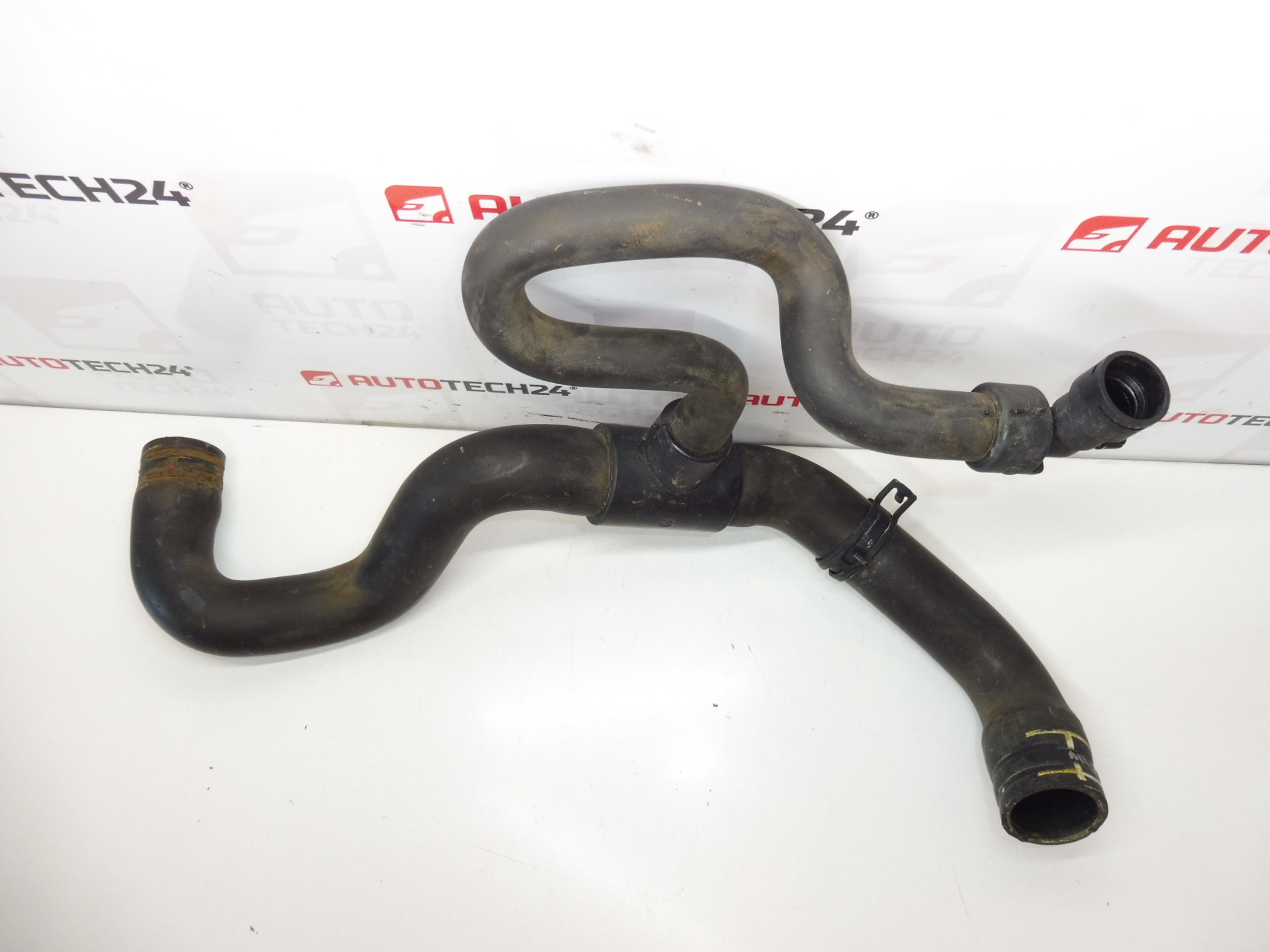 Furtun apa Citroën Peugeot 2.0 HDI 1351HW