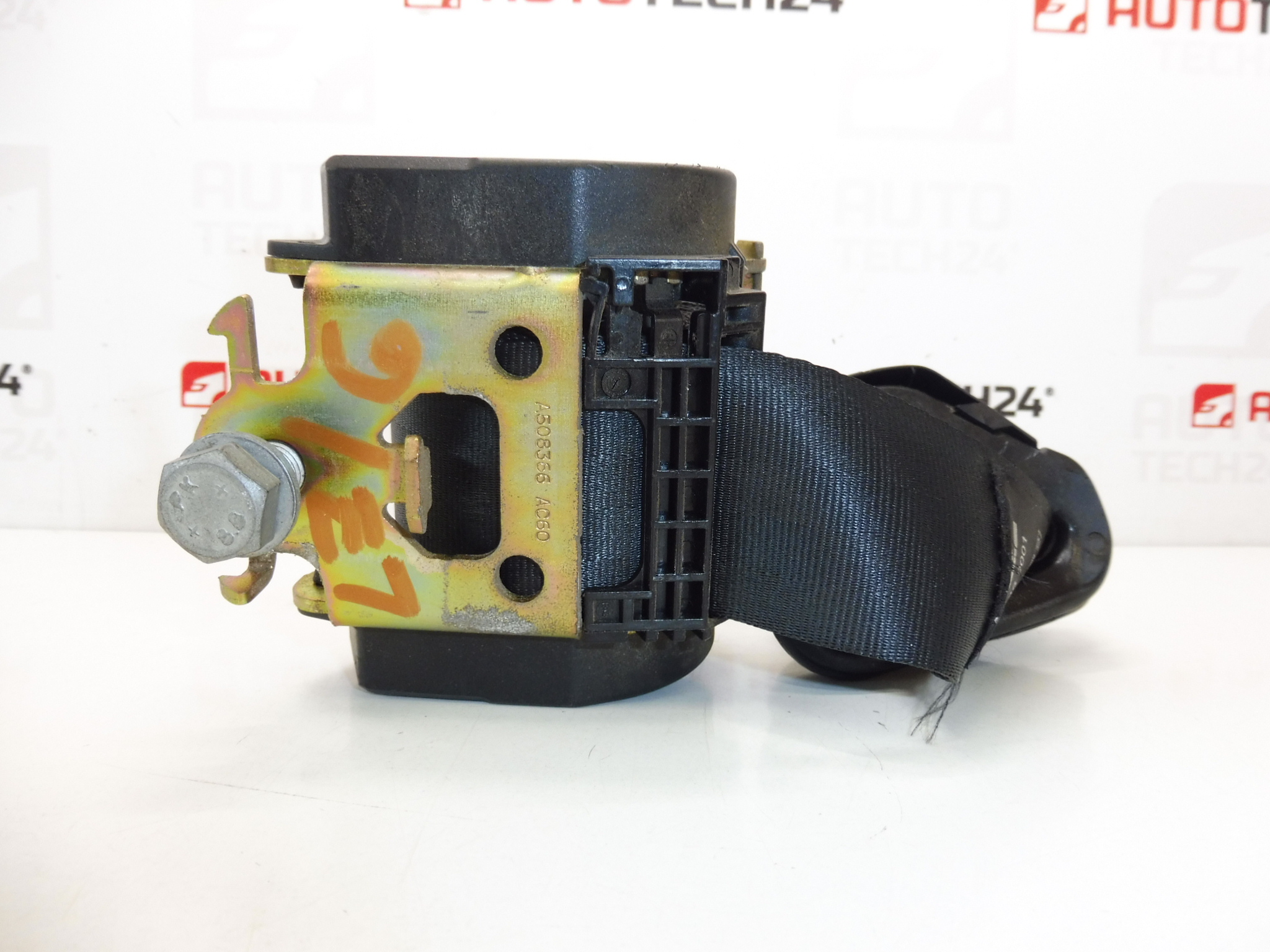 Curea dreapta spate Peugeot 307 96403820XX 8974JN