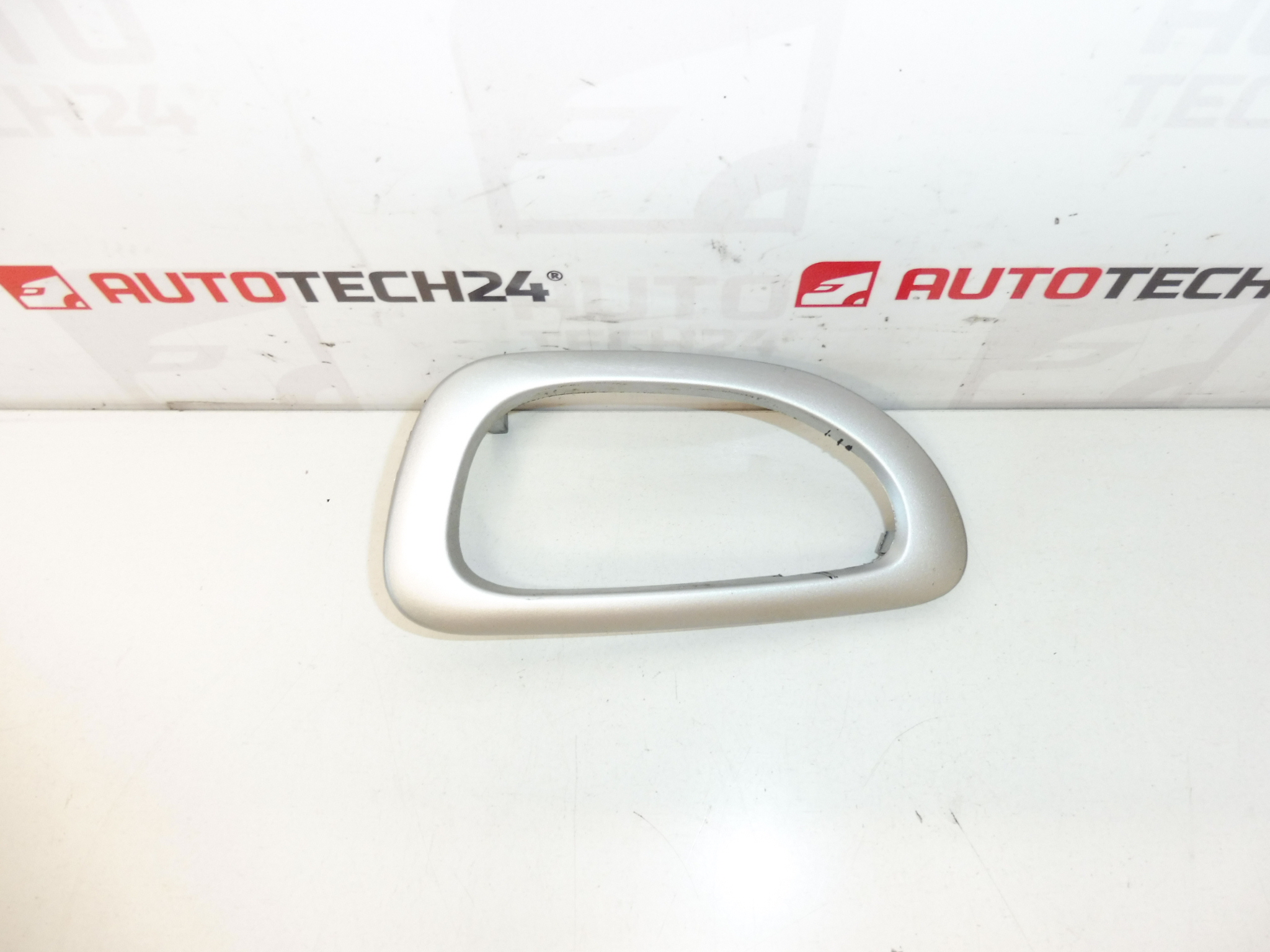 Capac mâner interior portiere stânga față Peugeot 307 9634769877 9119K1