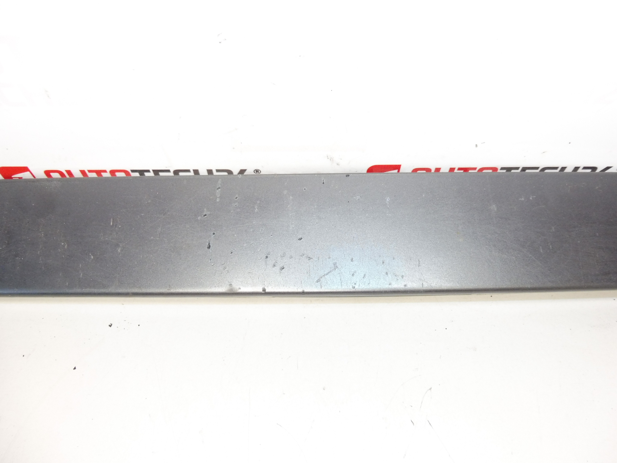 Maner Peugeot 207 hatchback KTHB 8742L0