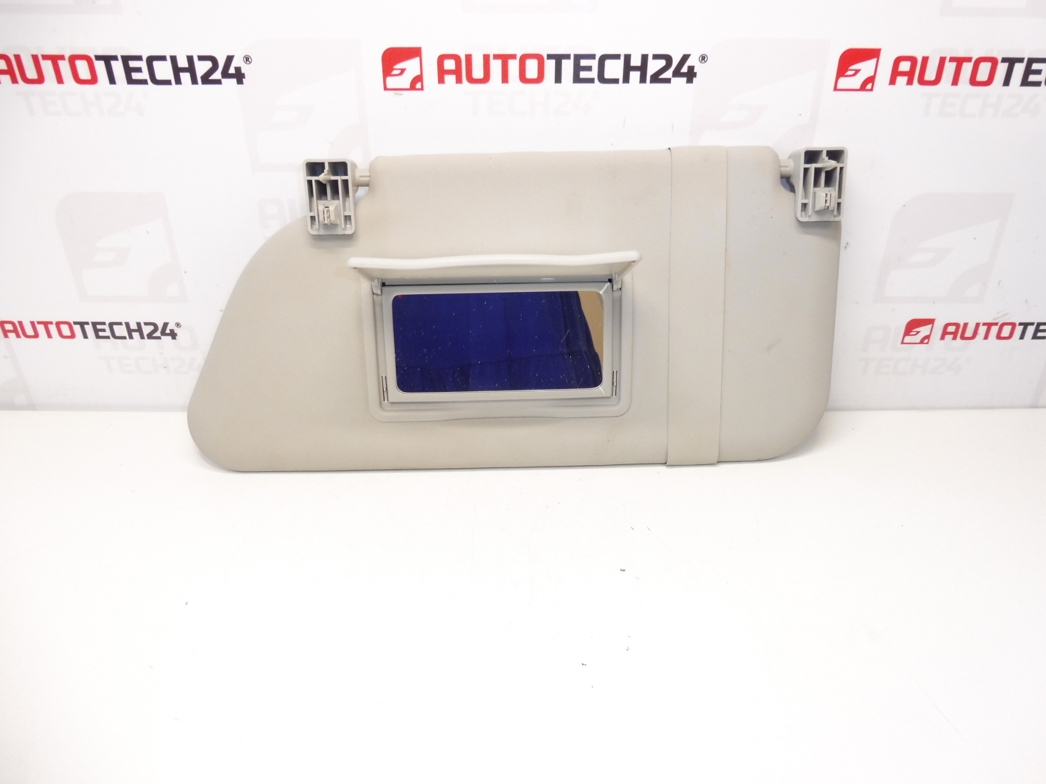 Parasolar șofer Peugeot 1007 8143JN