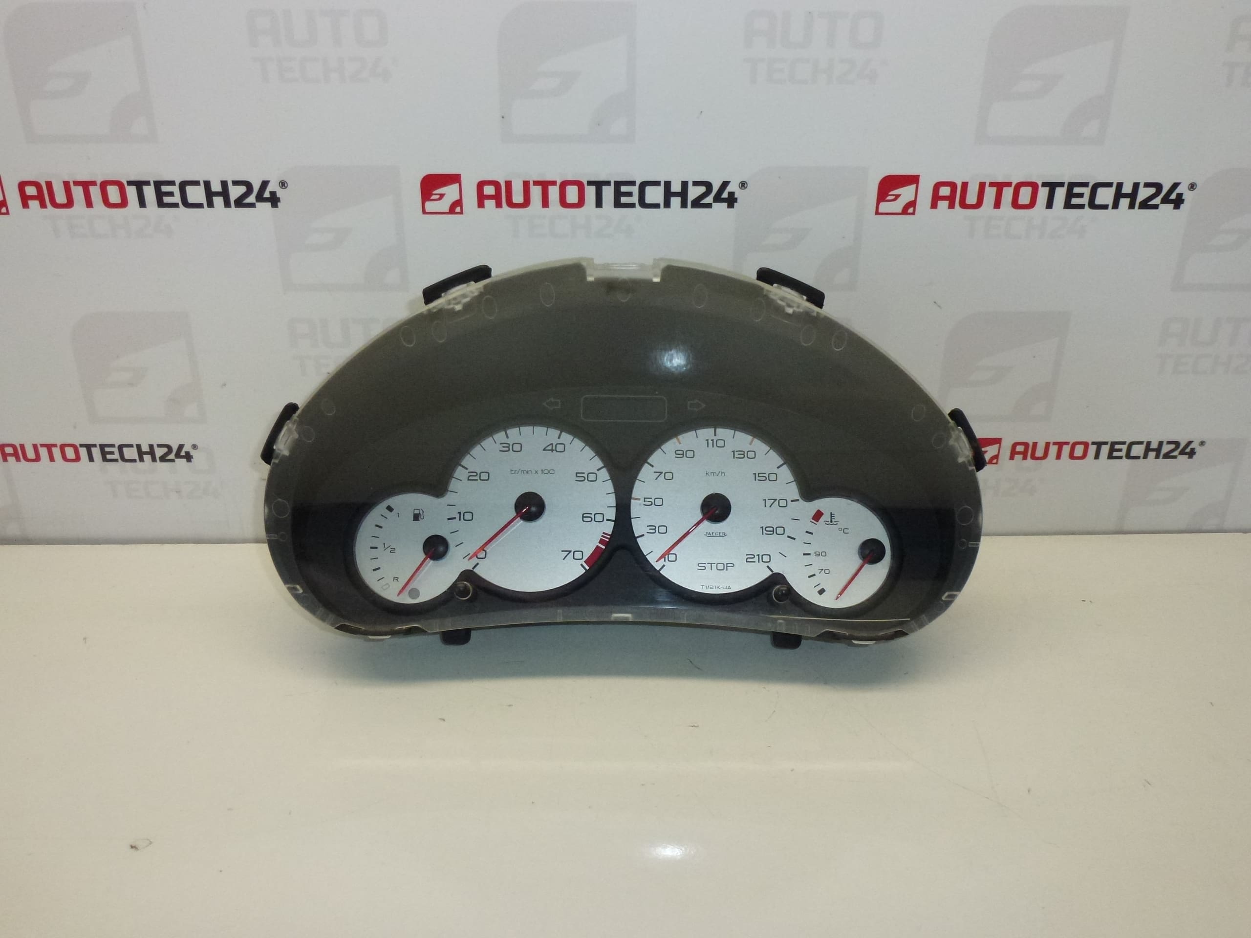 Alarme vitezometru Peugeot 206 kilometraj 136000 km 9648836680 6104VA