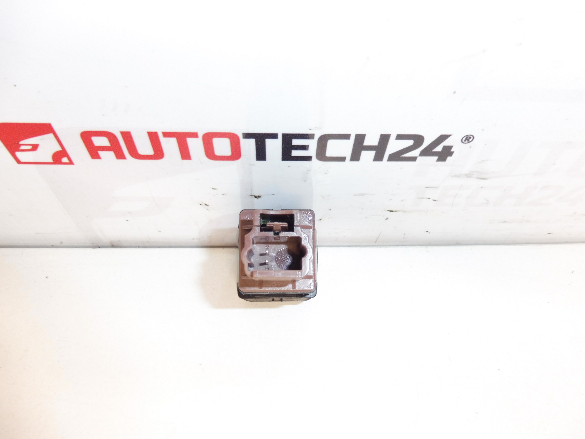 Comutator airbag pasager Citroën Peugeot 96373215ZL 8216E6