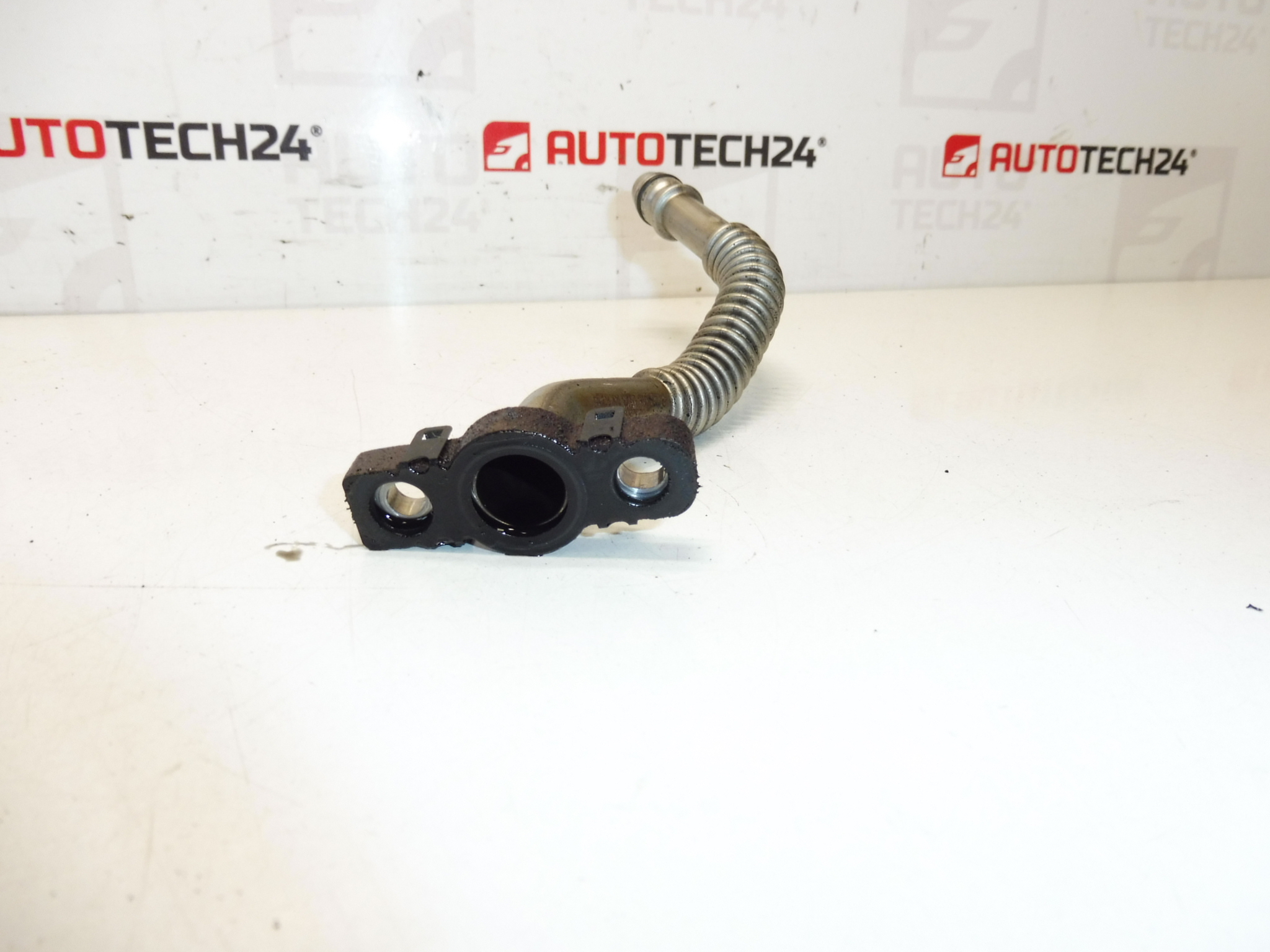 Citroën Peugeot 1.5 HDI turbo conducta retur ulei 9823885080