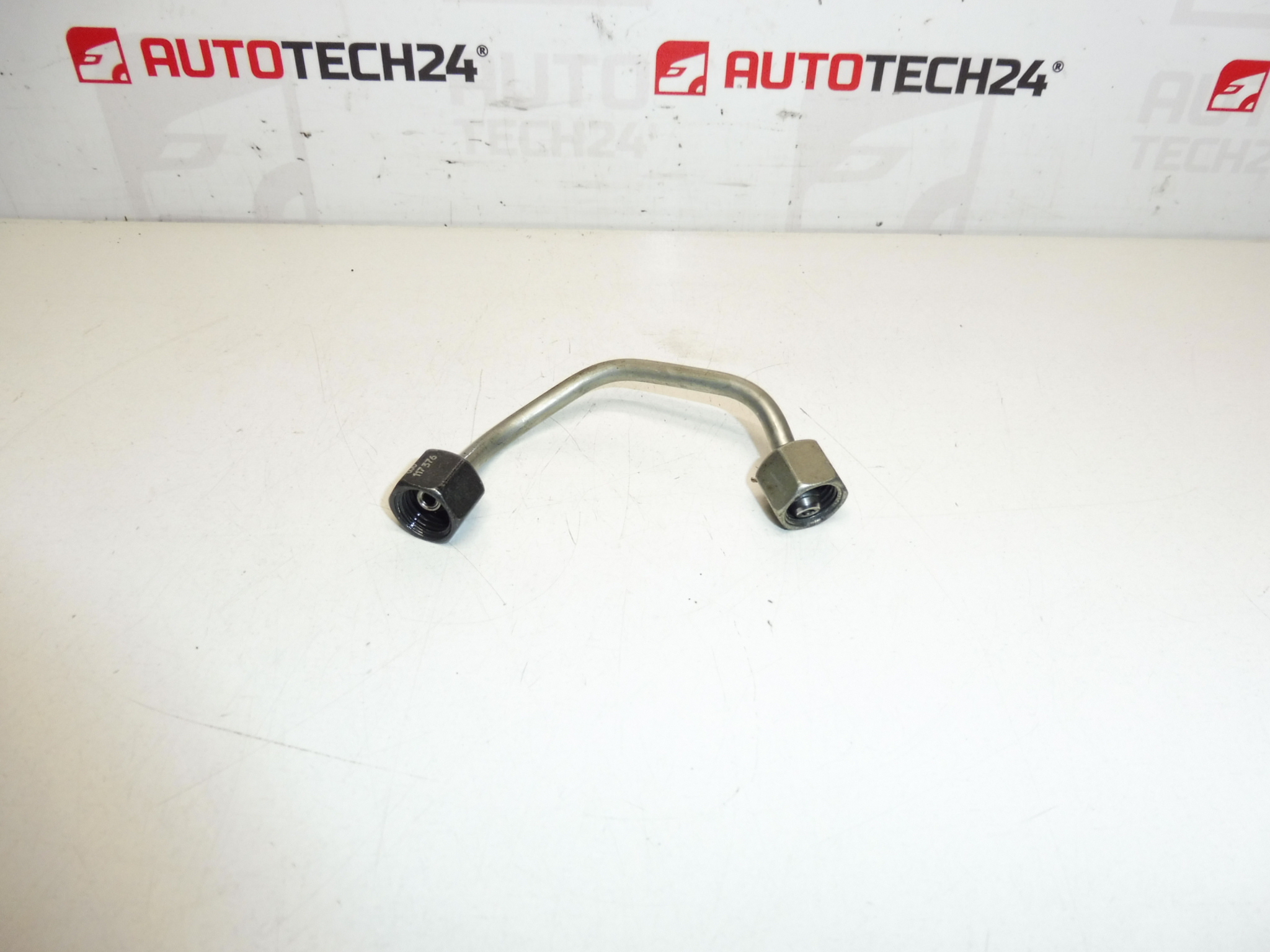 Conducta de alimentare al 2-lea injector Citroën Peugeot 9811737580