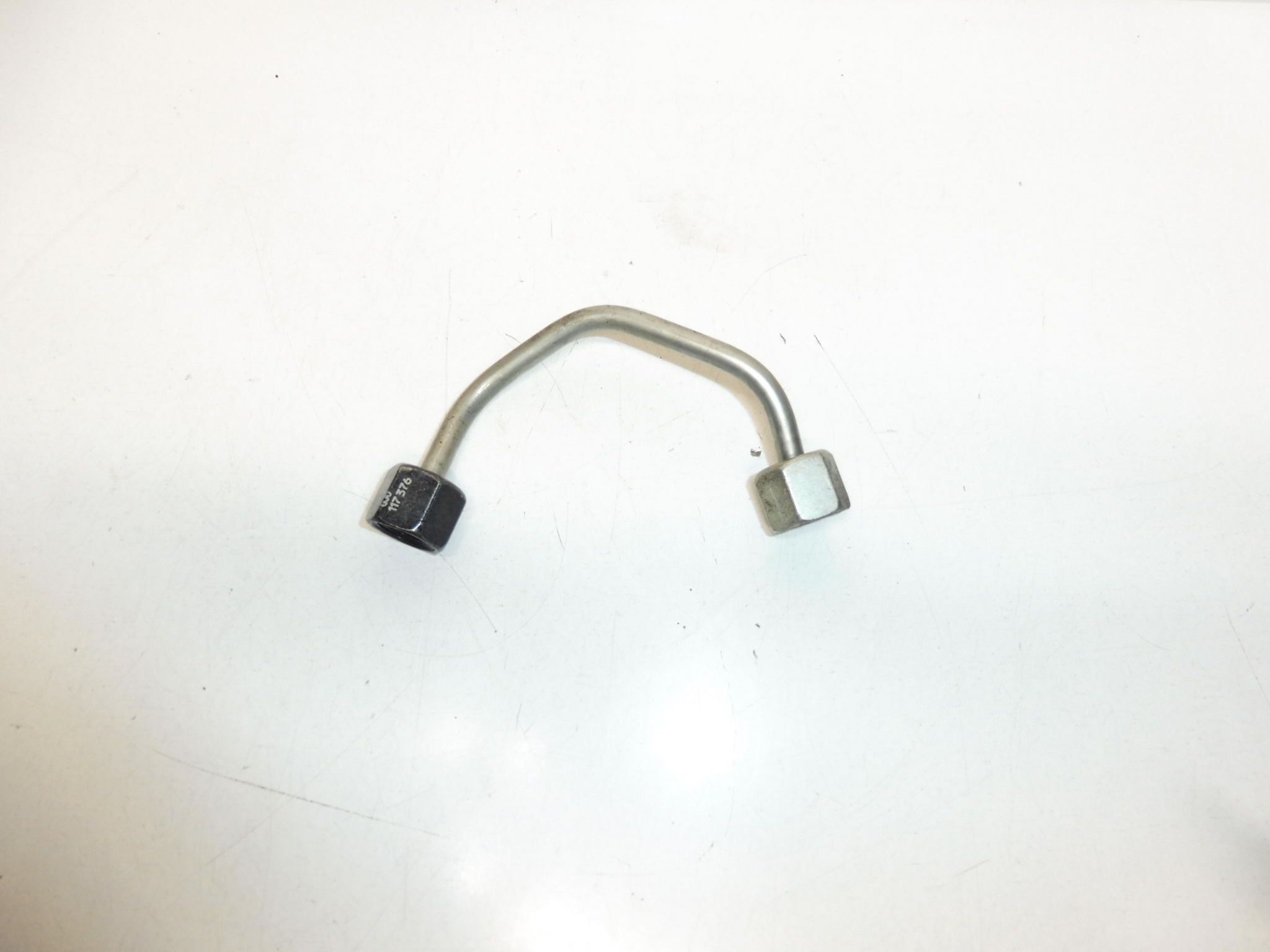 Conducta de alimentare al 2-lea injector Citroën Peugeot 9811737580