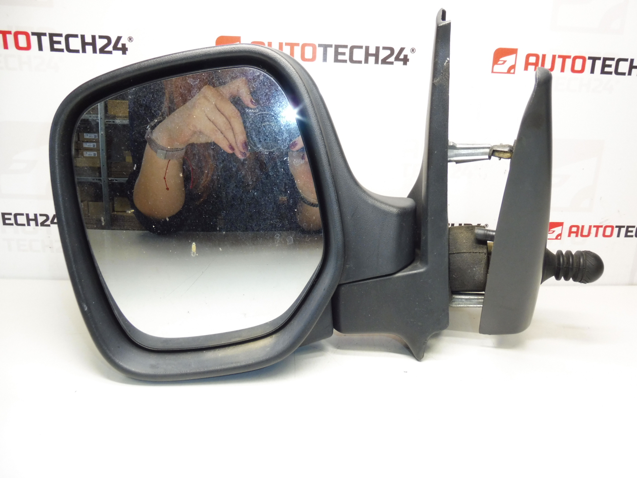 Oglinda stanga Citroën Berlingo II mecanica 8153HL 8153PK