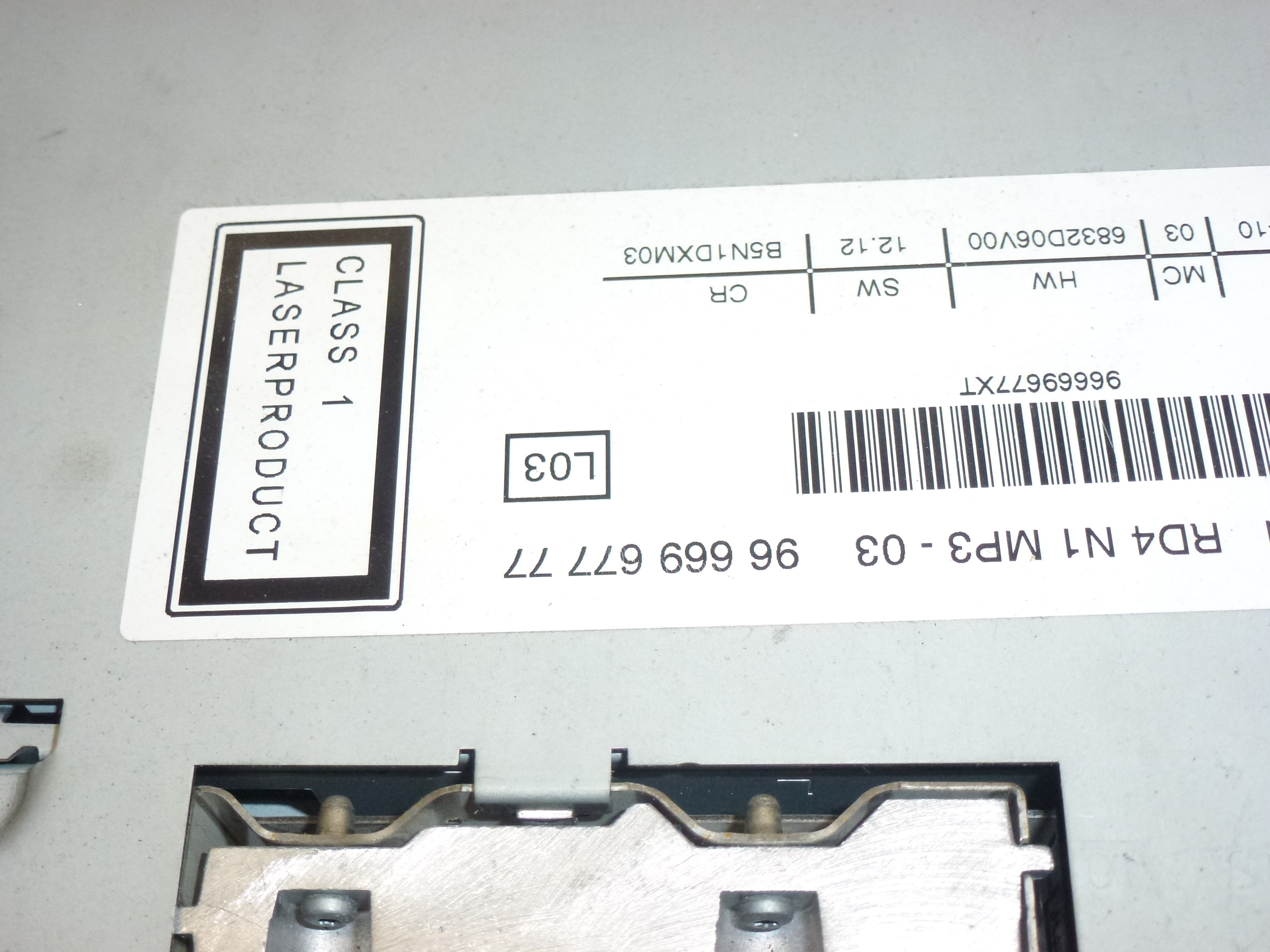 Radio auto cu CD MP3 Citroën Peugeot 9666967777 6579FG