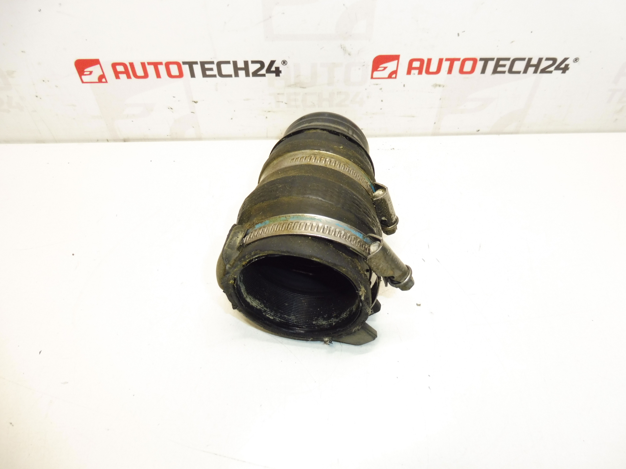Furtun turbo Citroën C8 Peugeot 807 2.2 HDI 125KW 0382LH