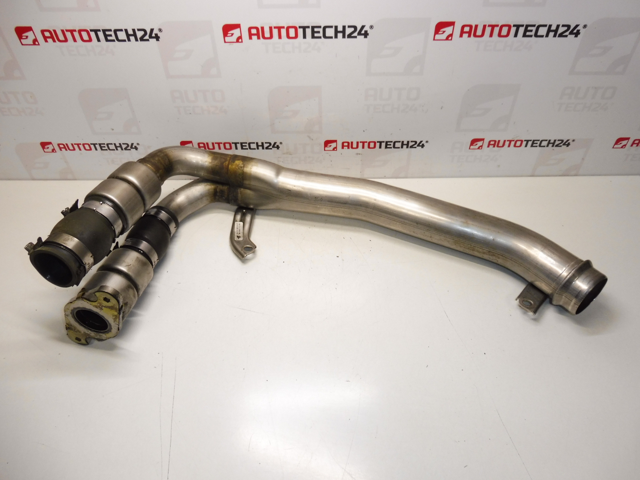 Conexiune aer Citroën Peugeot 2.2 HDI 125KW 9654971380 0382HF