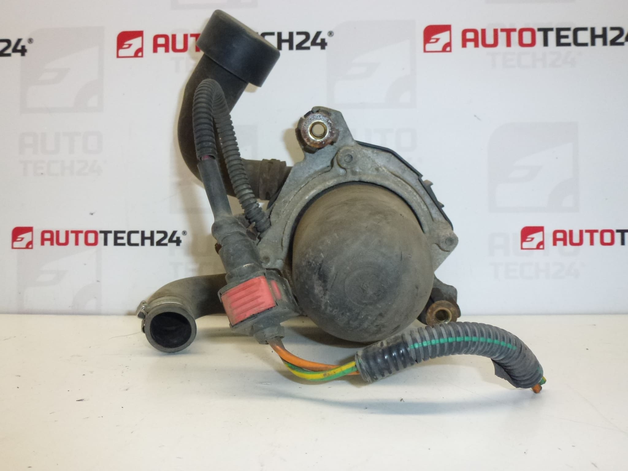 Pompa de aer Citroën Peugeot 9639450180 1618E4 1628FX