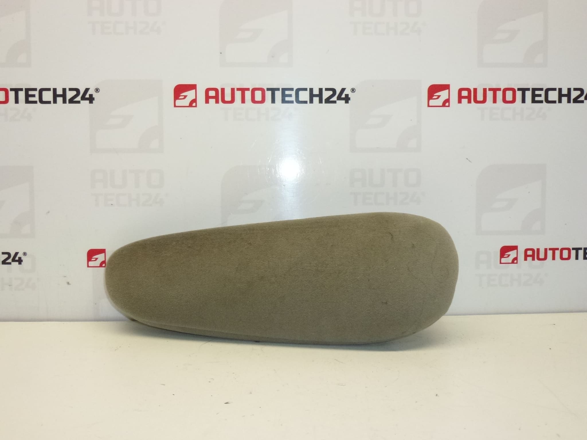 Cotiera dreapta Citroën Peugeot 883081