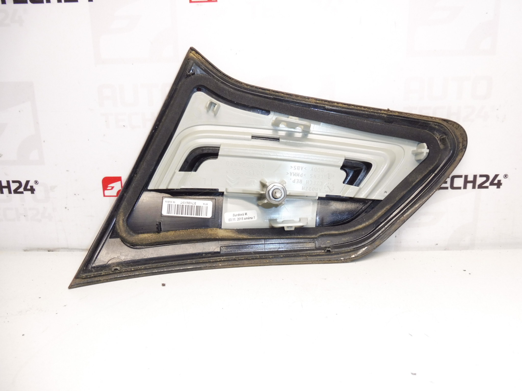 Cadru decorativ al lămpii spate stânga Citroën C4 II 9808624880