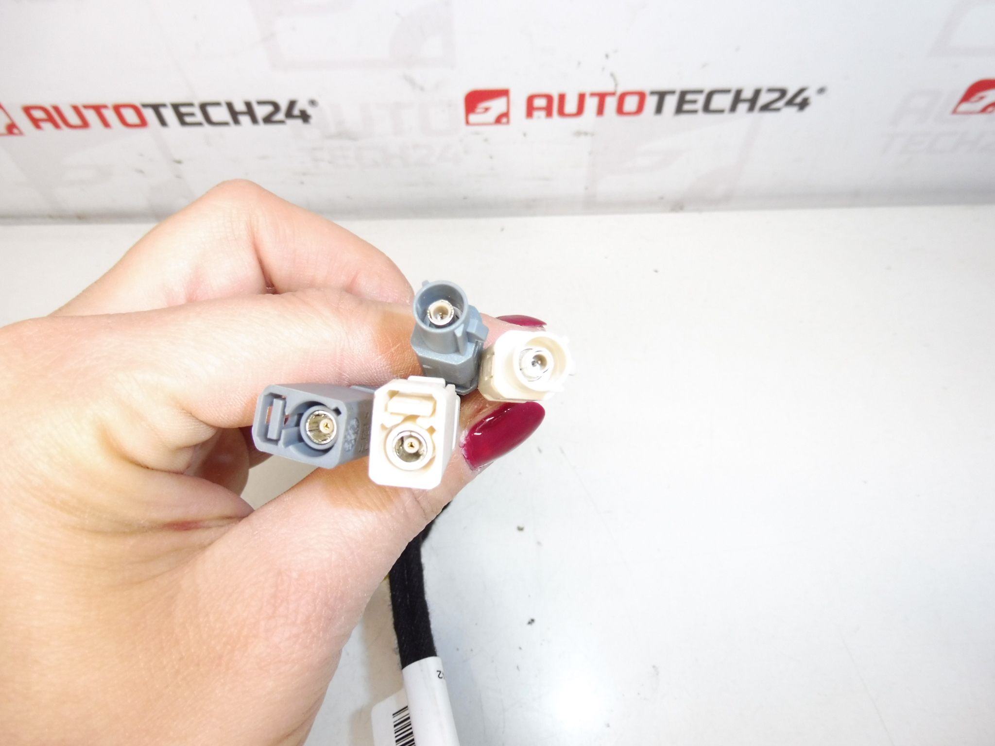 Cablaj antenă Citroën C4 II B7 și DS4 9675654480 6587C8