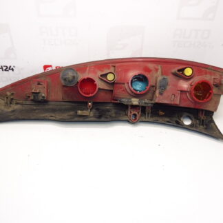 Lampă inferioară dreapta spate Citroën C5 I și II Kombi 9637356480 6351P7